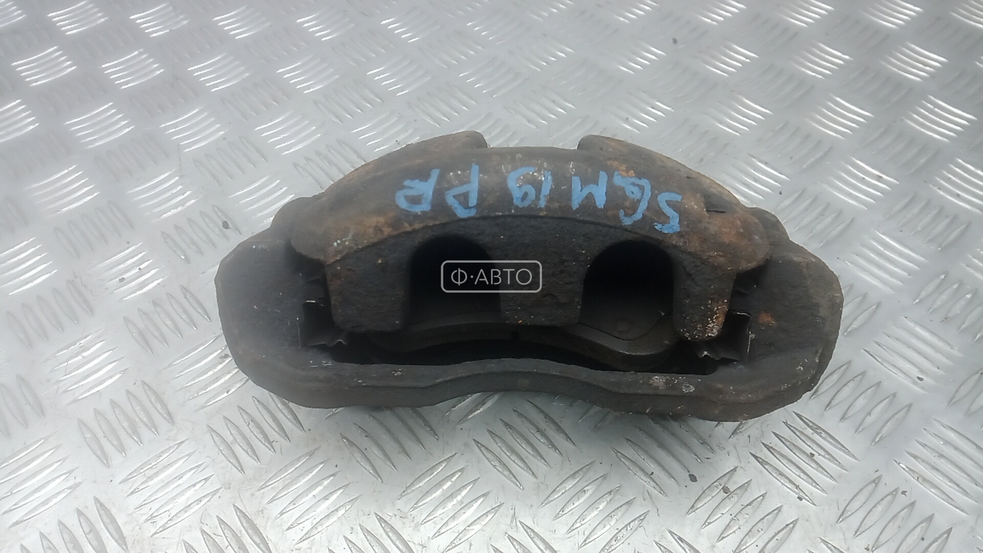 Суппорт тормозной передний правый