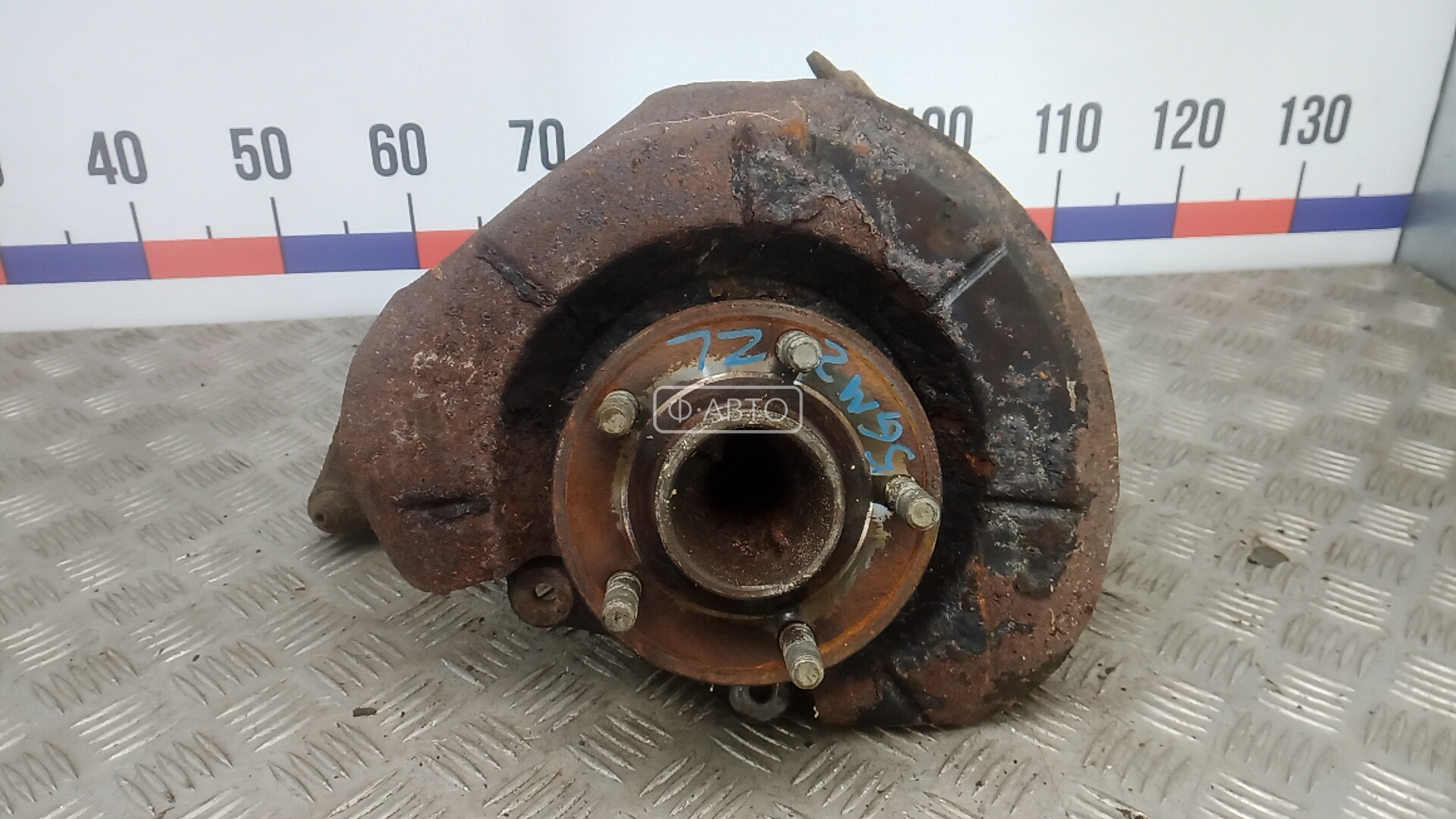 Ступица задняя левая