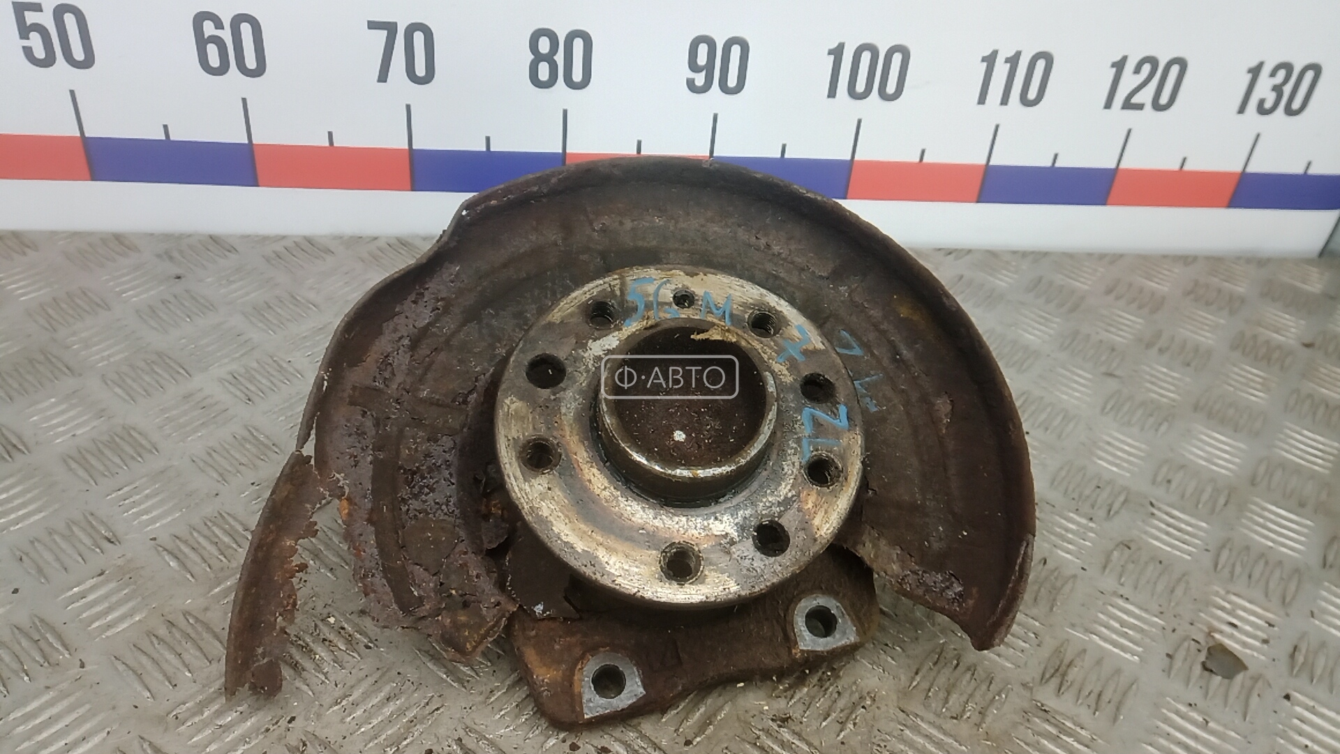 Ступица задняя левая