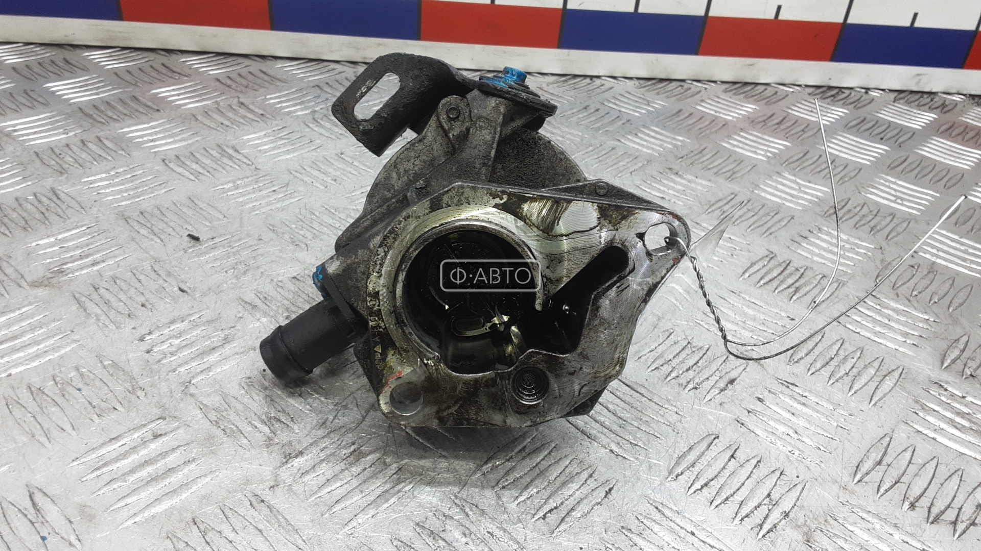 Насос вакуумный