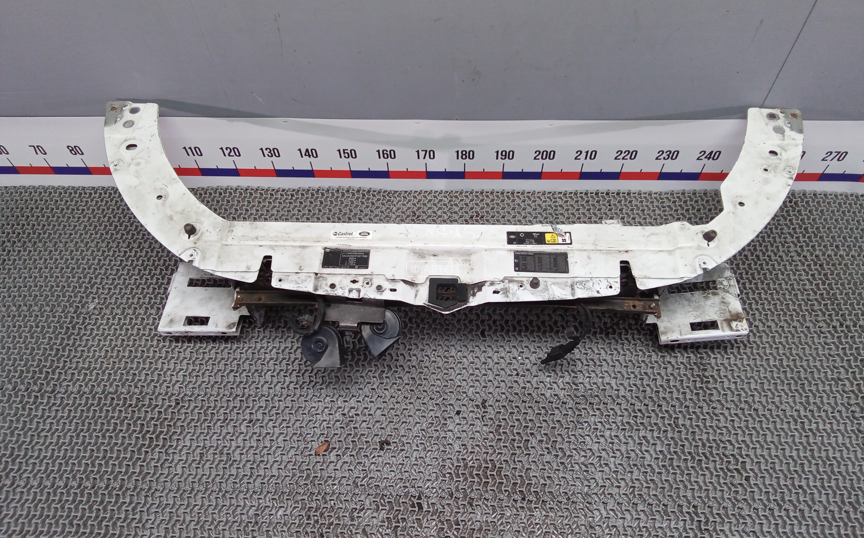 Передняя панель крепления облицовки (телевизор)