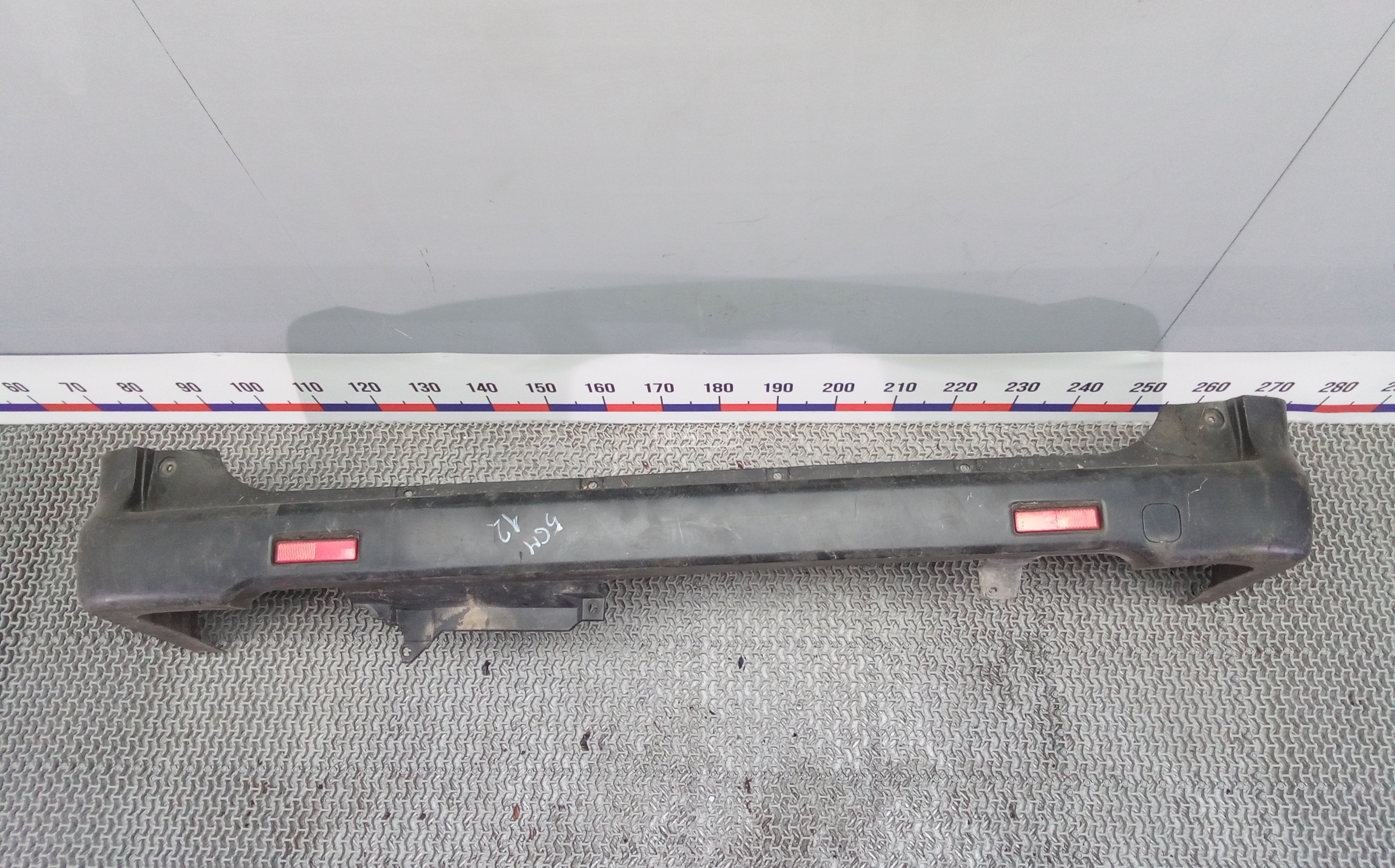 Бампер задний