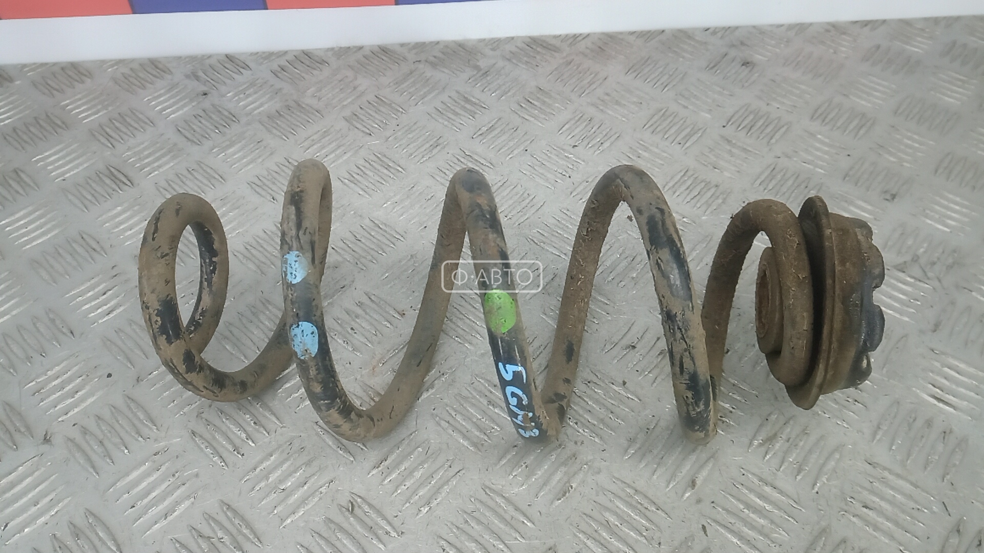 Пружина задняя