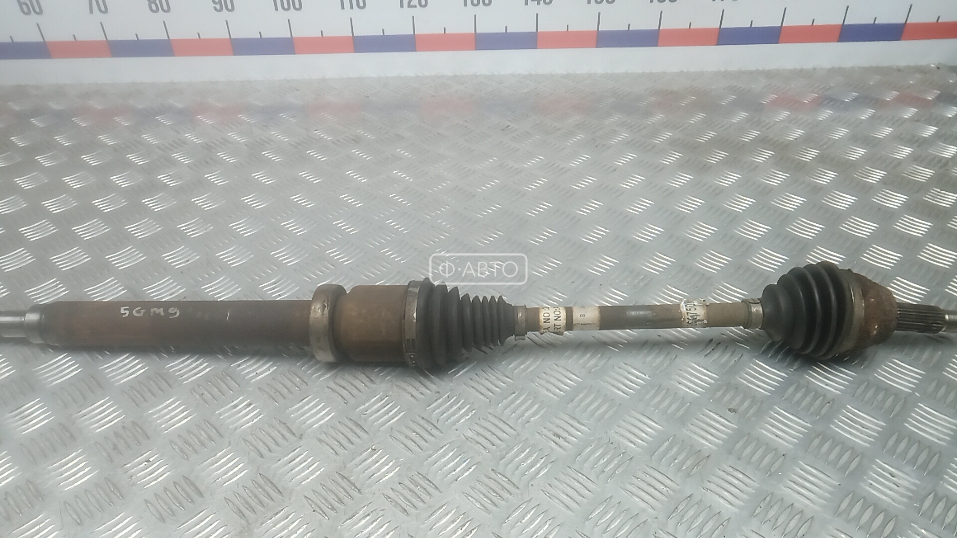 Привод передний правый