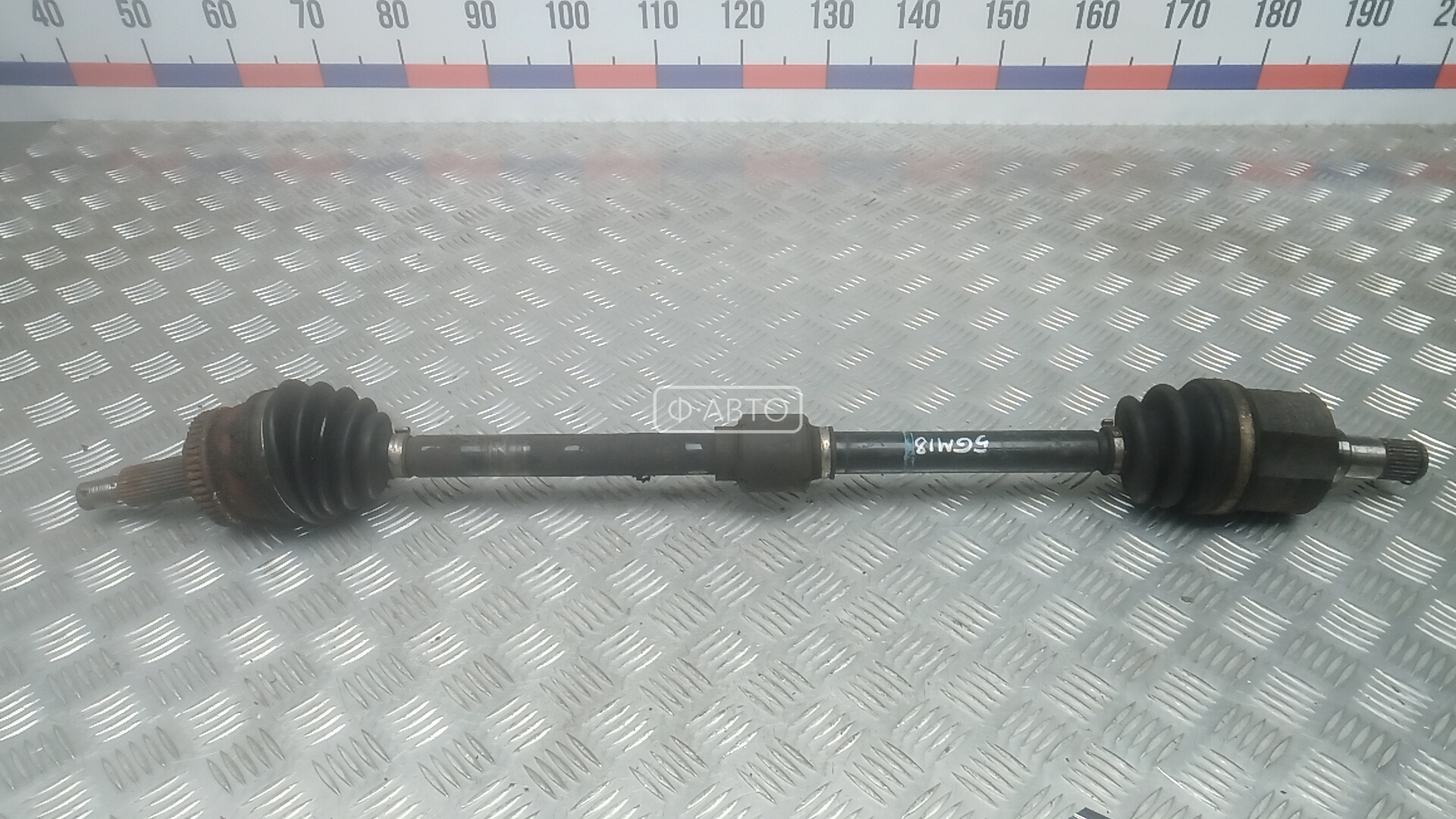 Привод передний правый