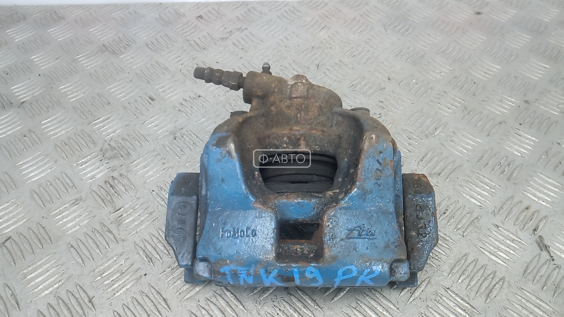 Суппорт тормозной передний правый