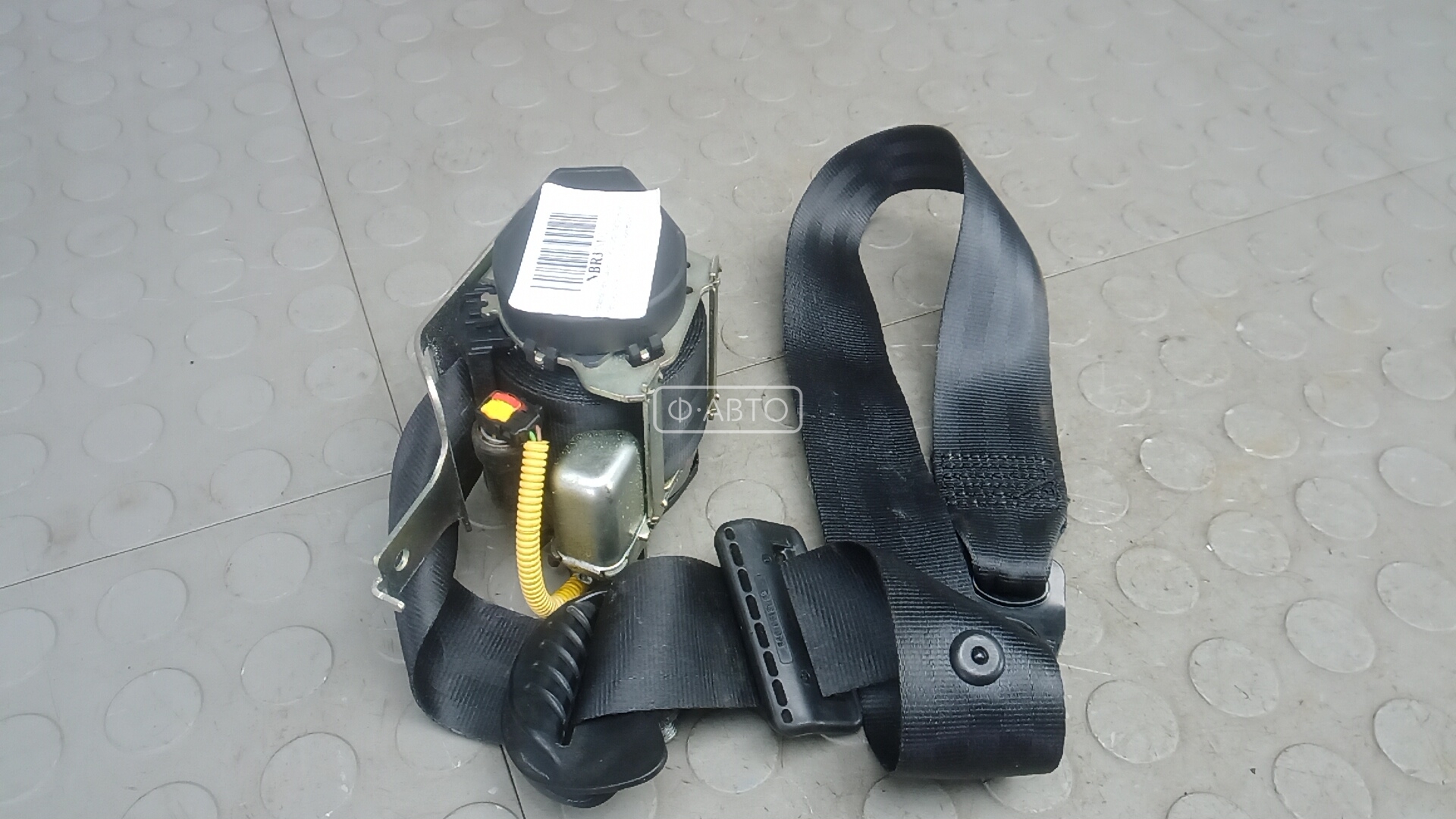 Ремень безопасности с пиропатроном сиденья переднего