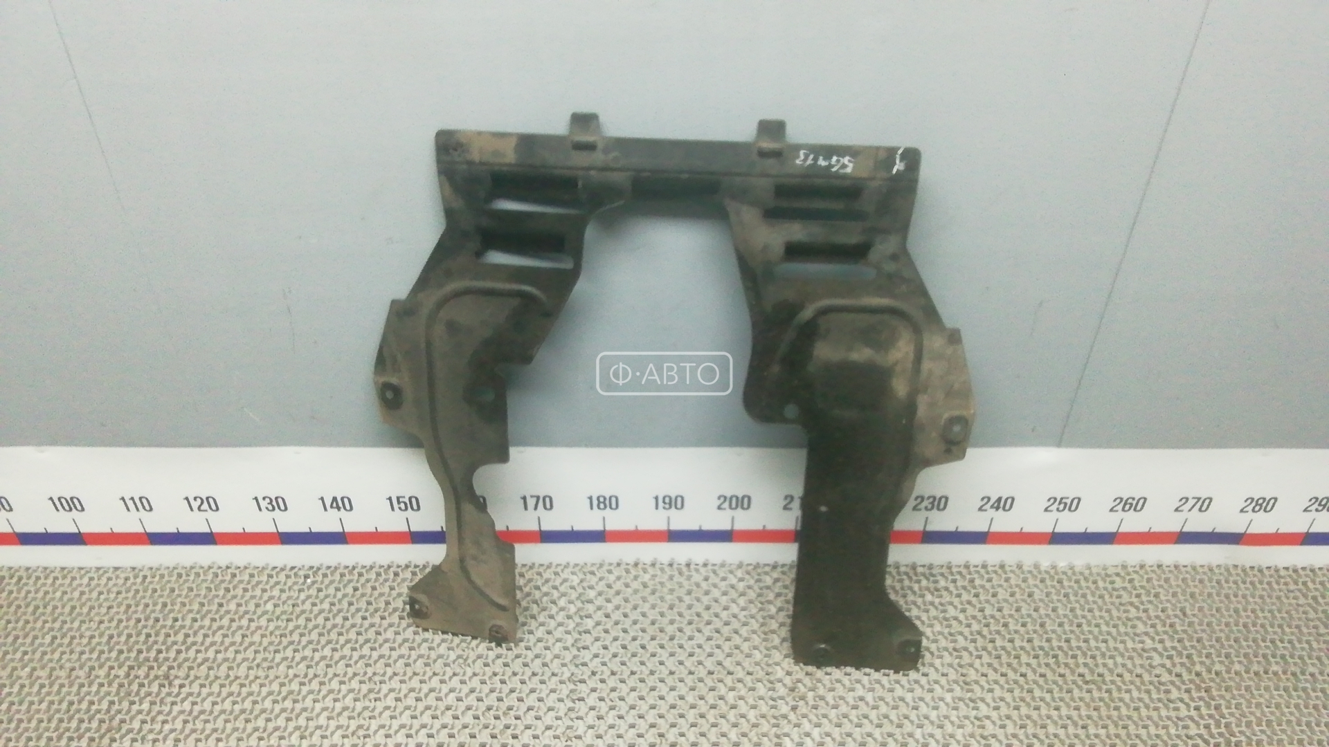 Защита двигателя нижняя (поддона)