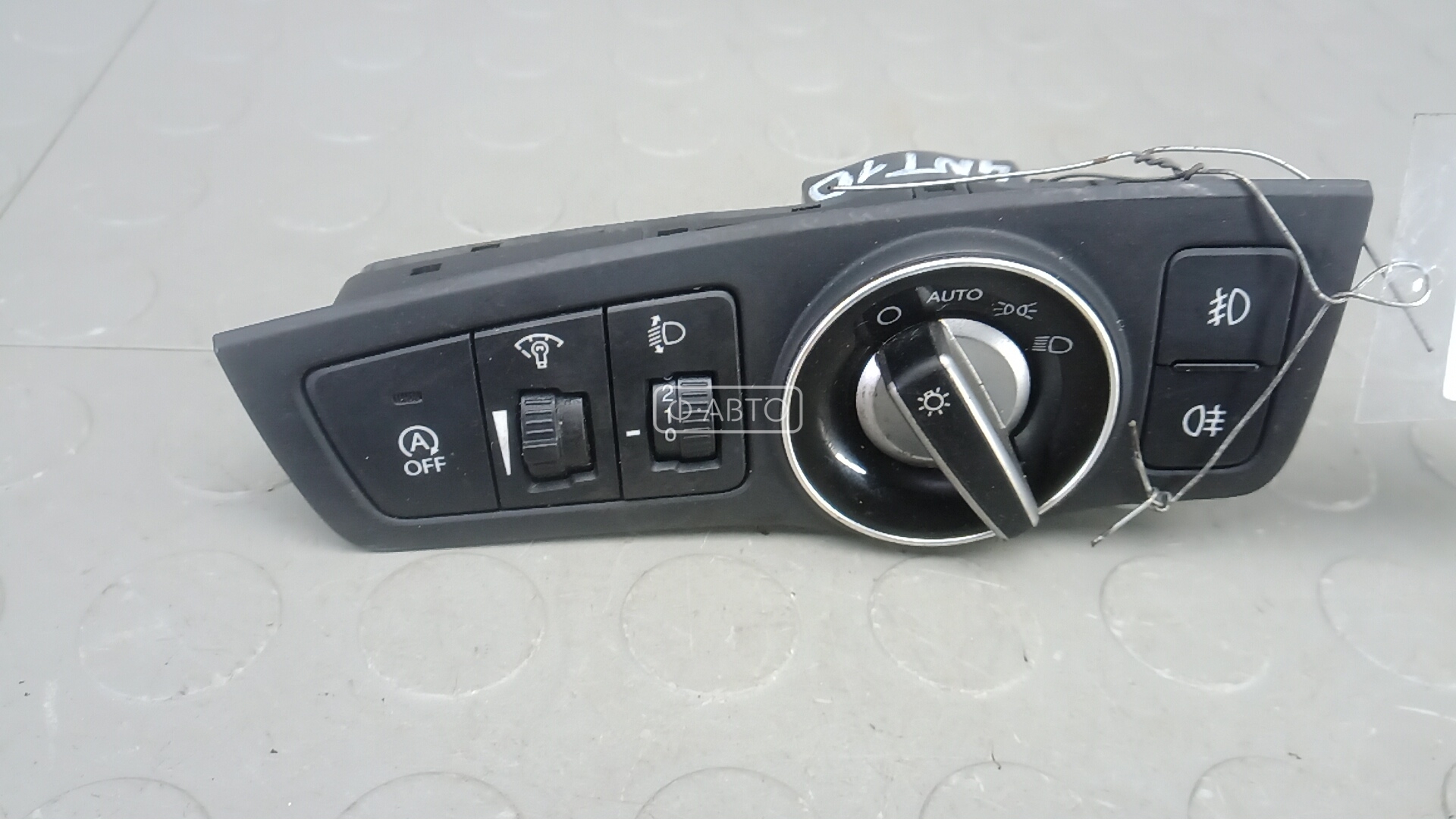 Переключатель света