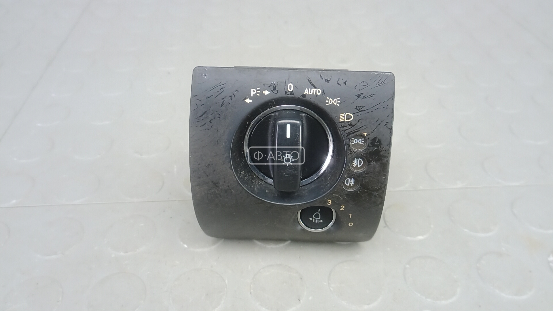 Переключатель света