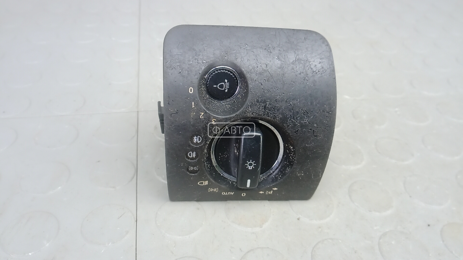 Переключатель света