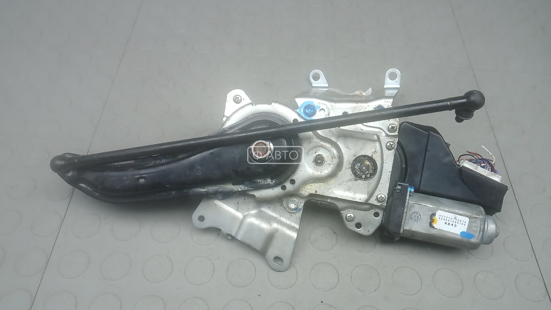 Электропривод багажника