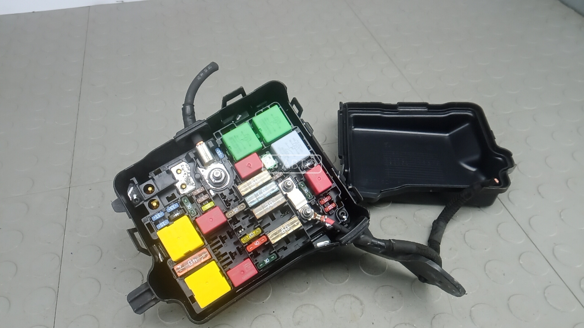 Блок предохранителей