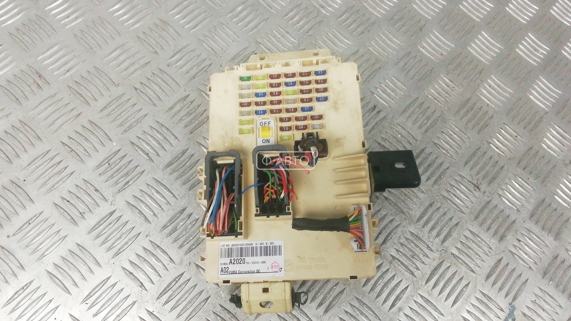 Блок предохранителей