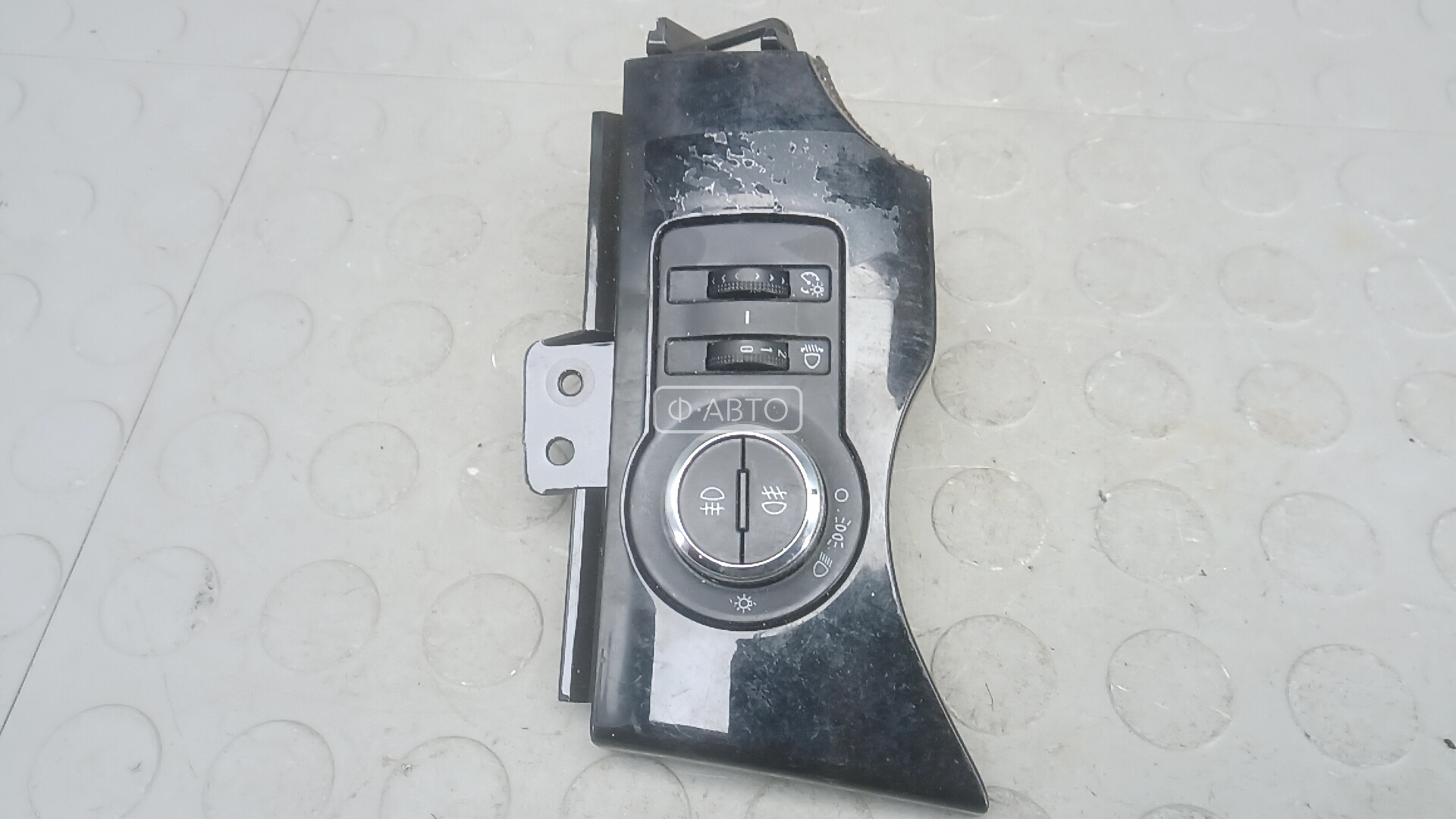 Переключатель света