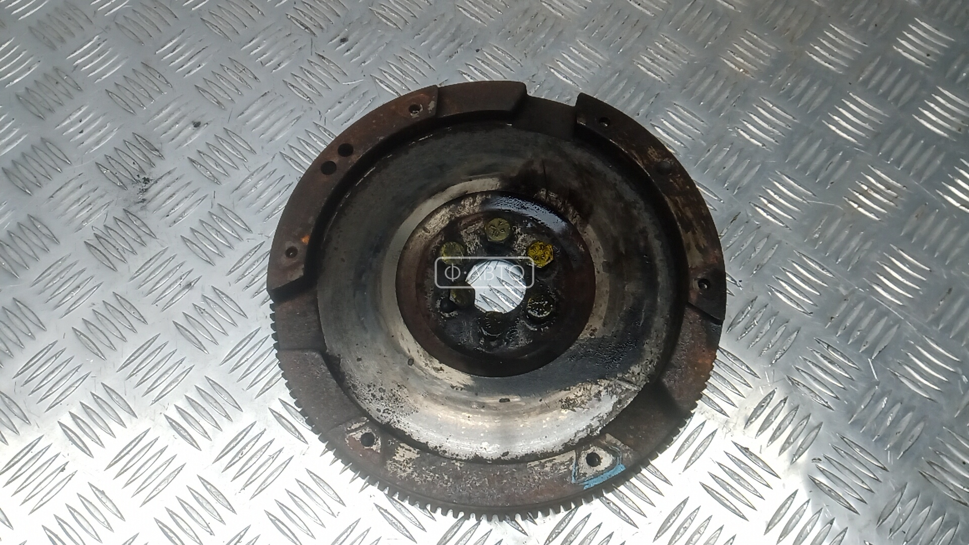 Маховик бензиновый