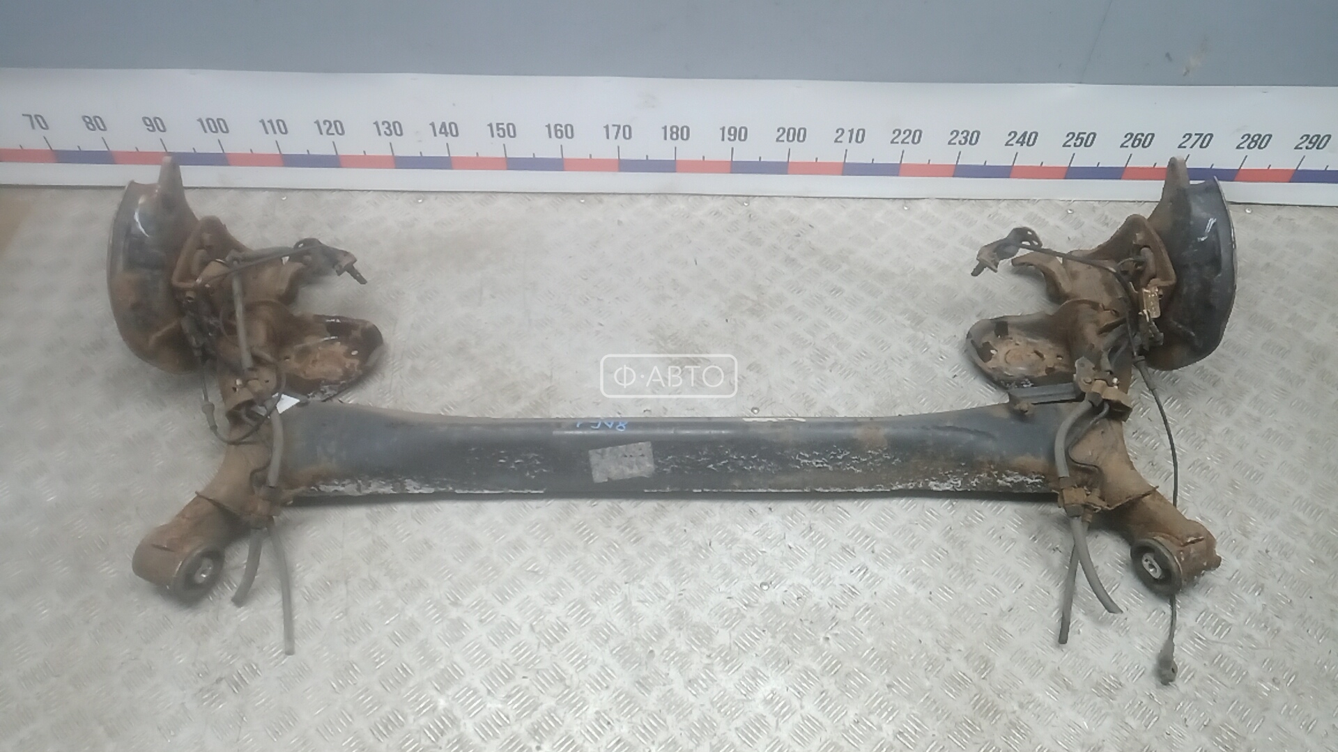 Балка задняя