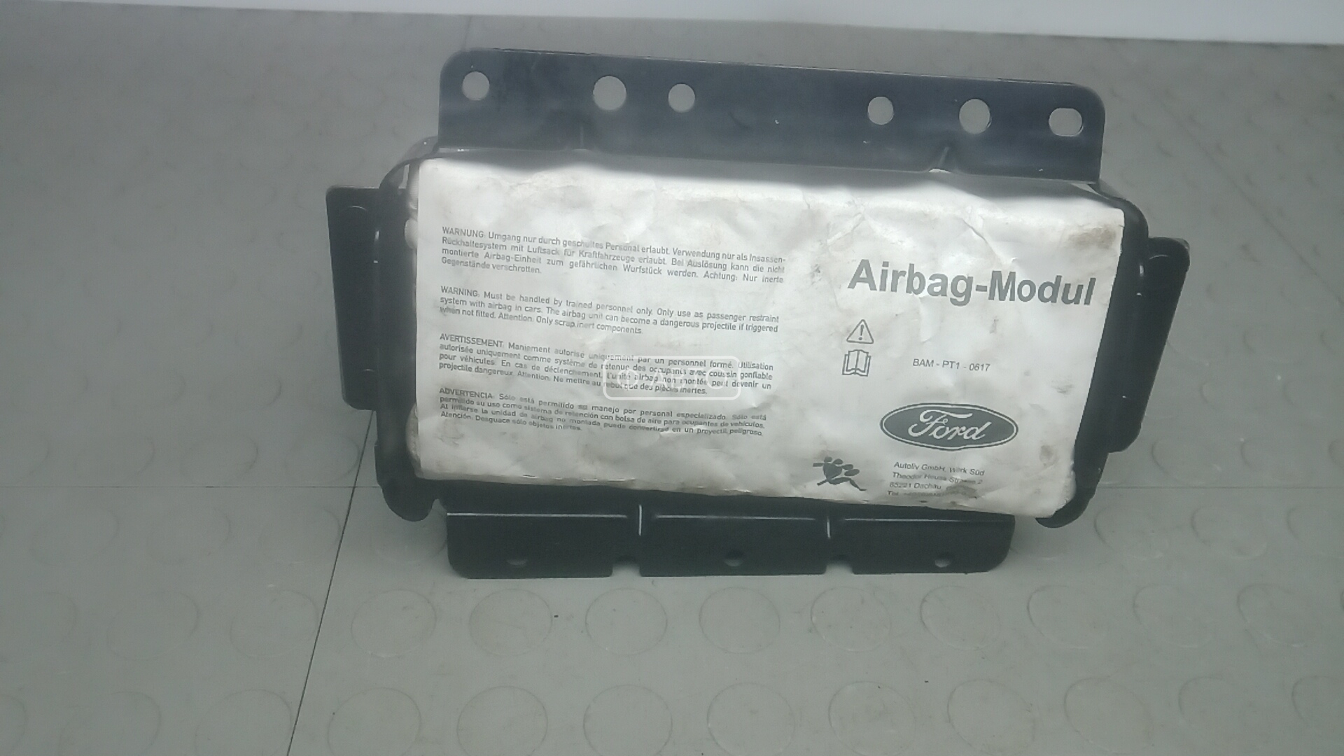 Подушка безопасности пассажира