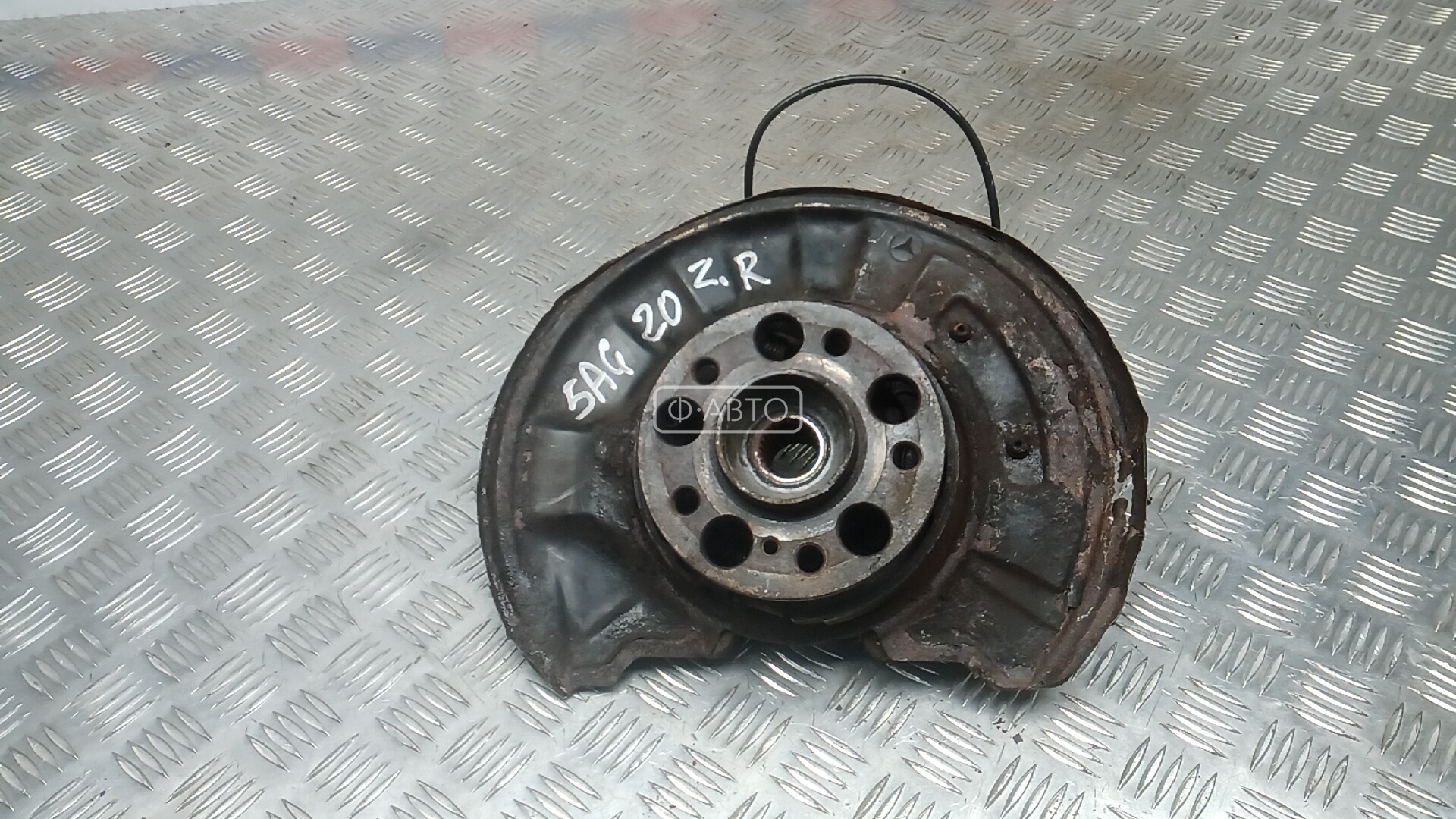 Ступица задняя правая