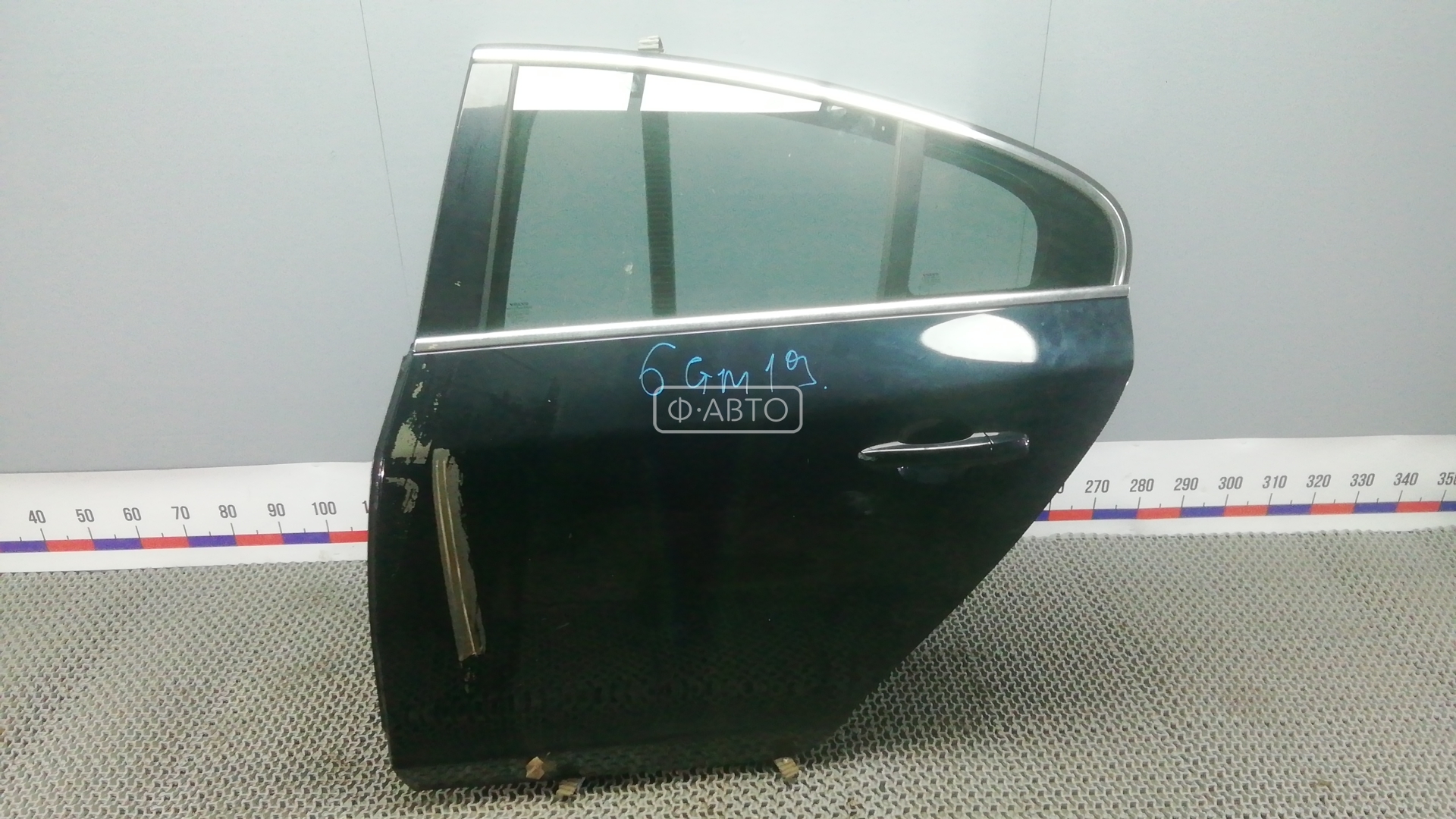 Дверь задняя левая