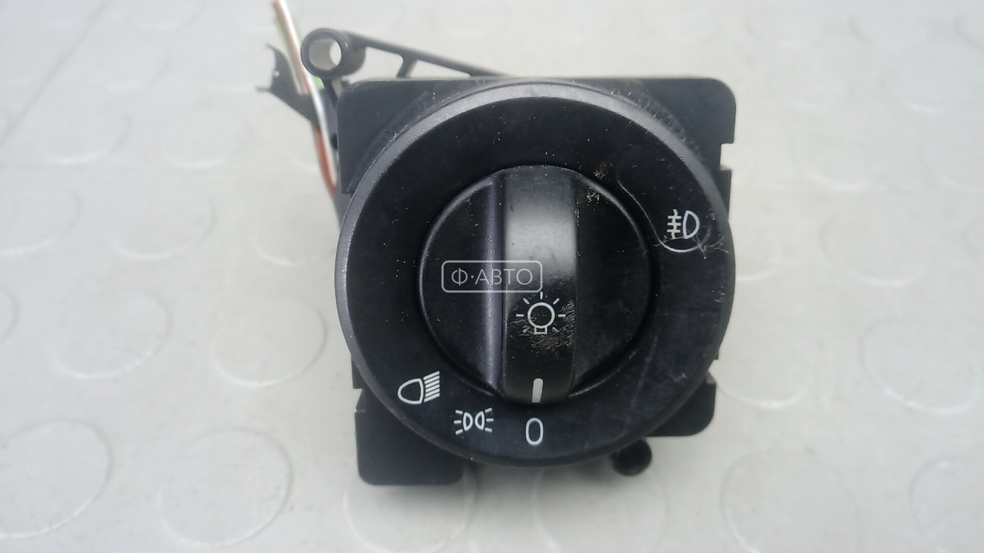 Переключатель света