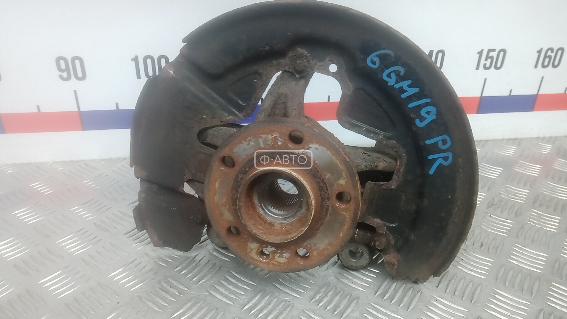 Ступица передняя правая