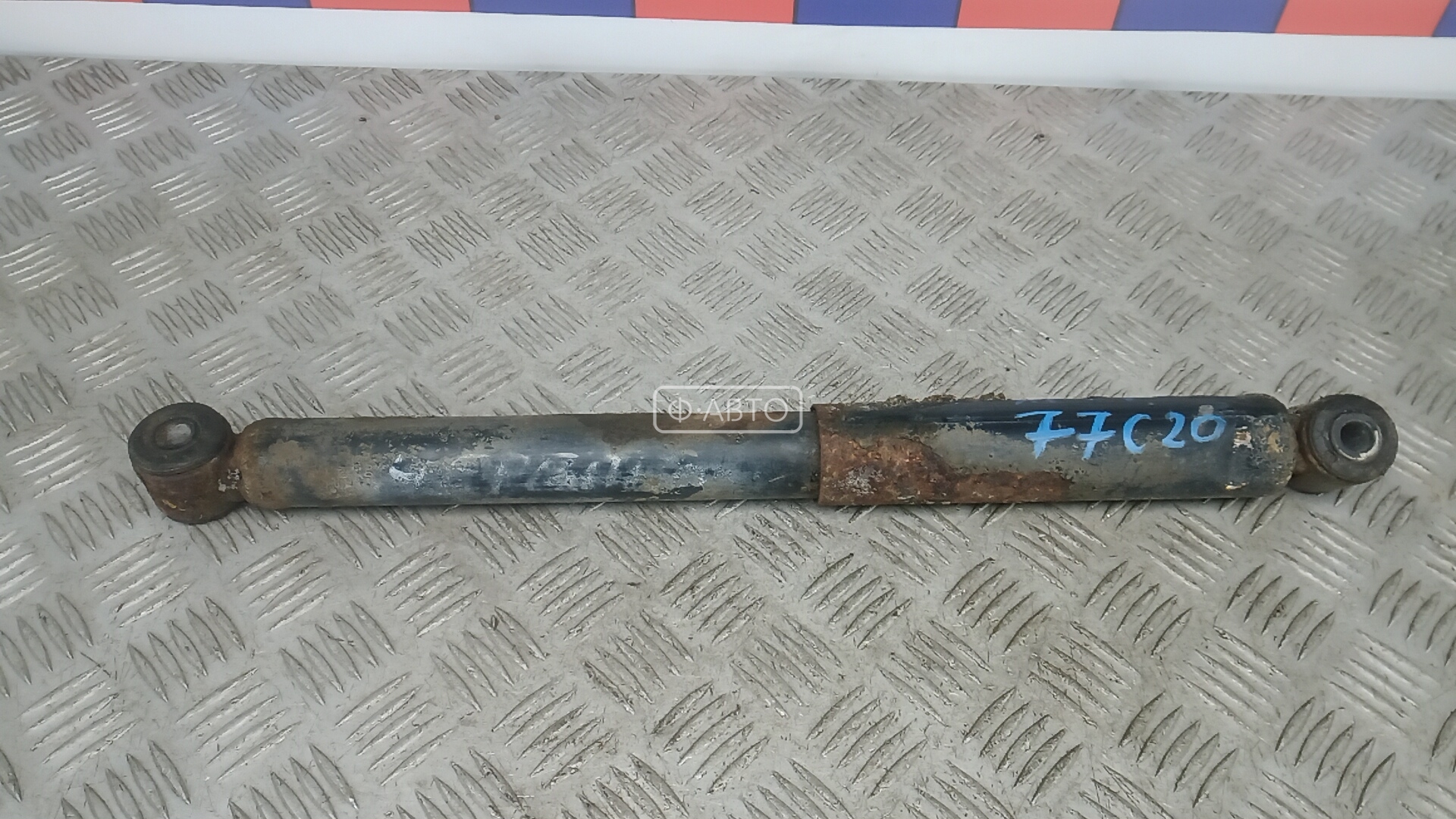 Амортизатор задний