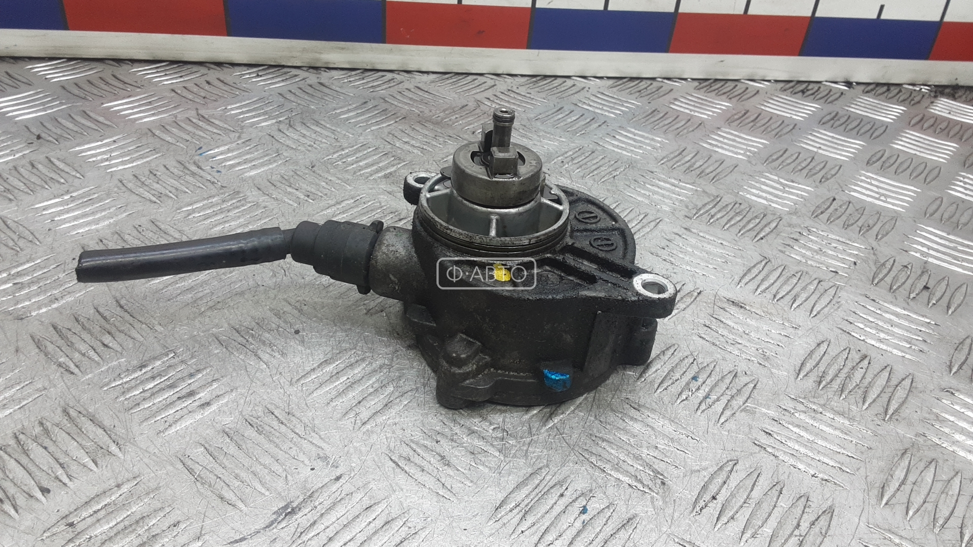 Насос вакуумный