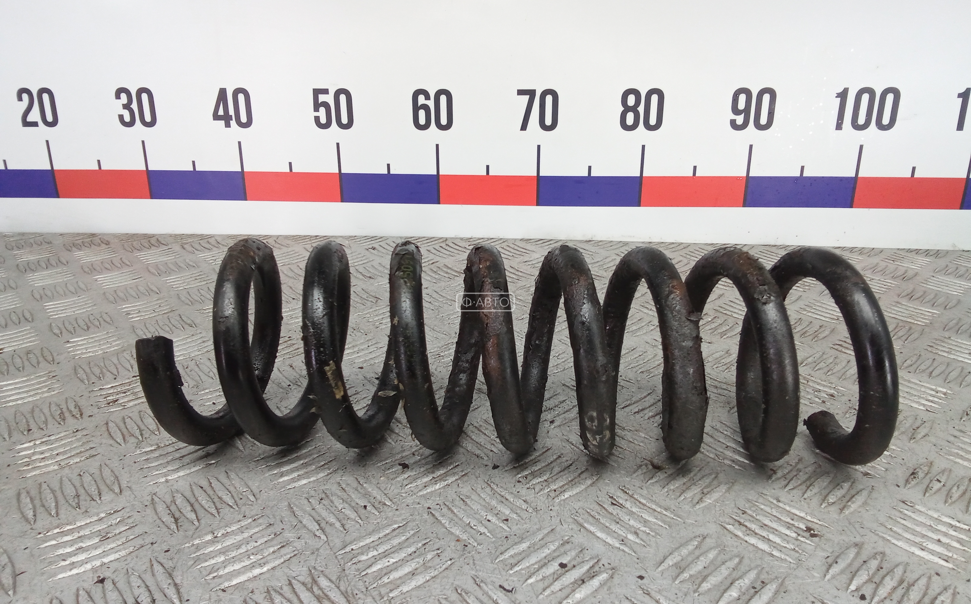 Пружина задняя