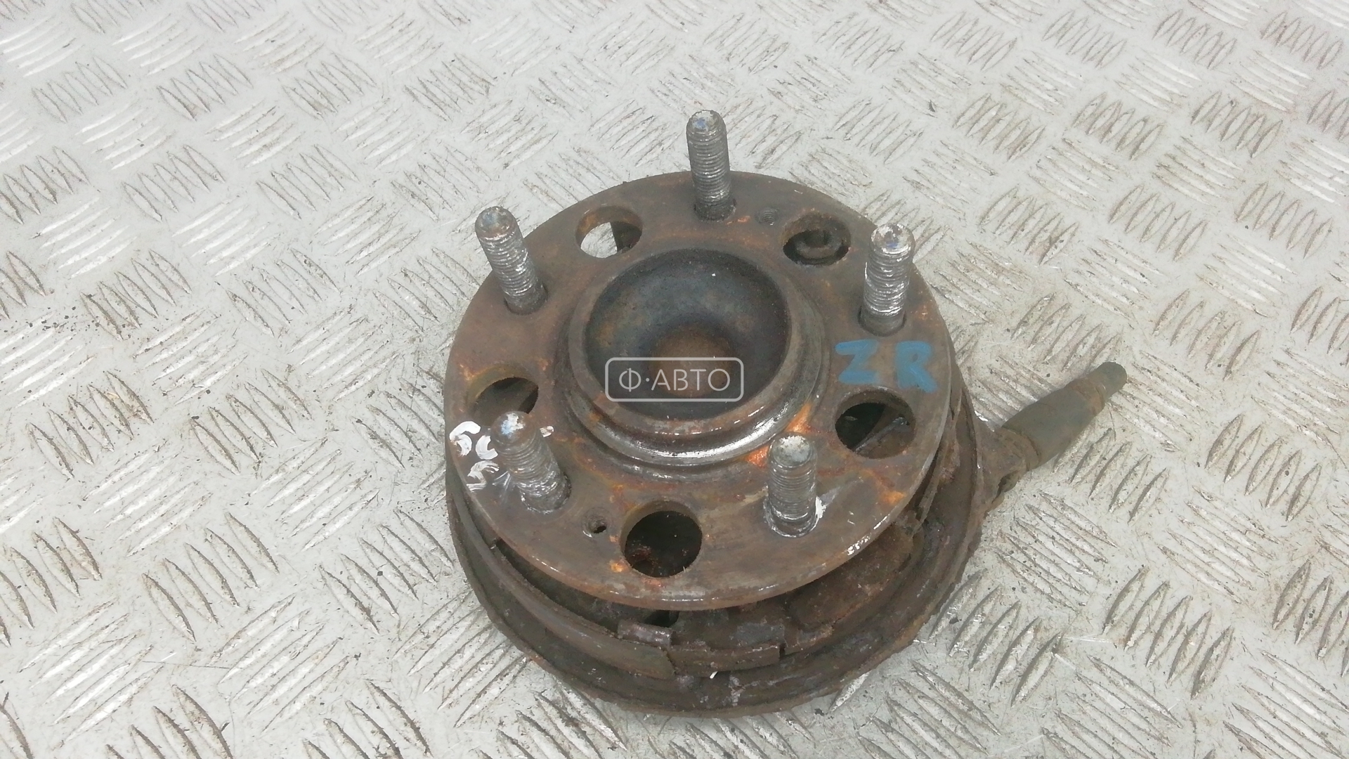 Ступица задняя правая