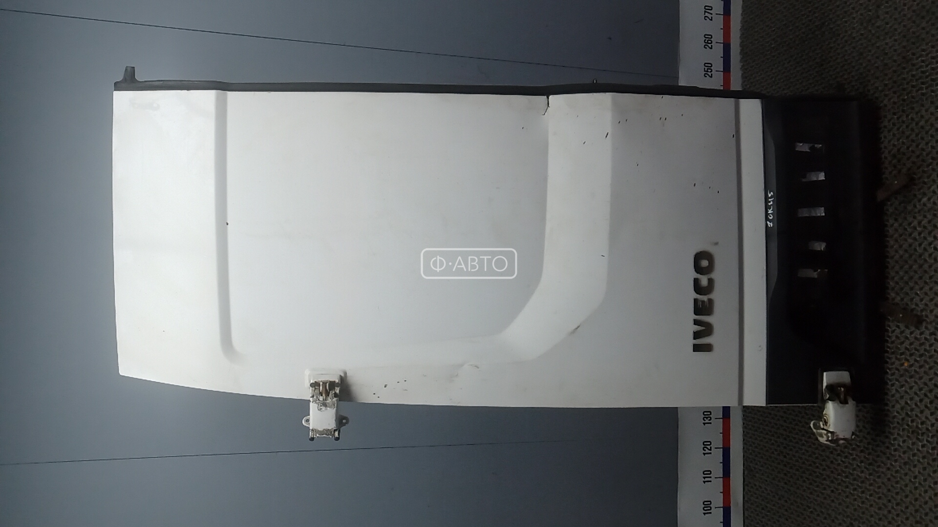 Дверь распашная левая IVECO DAILY