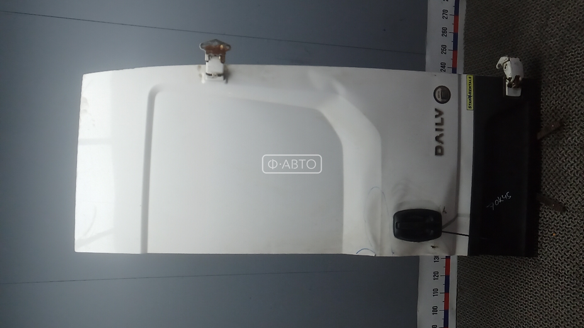 Дверь распашная правая