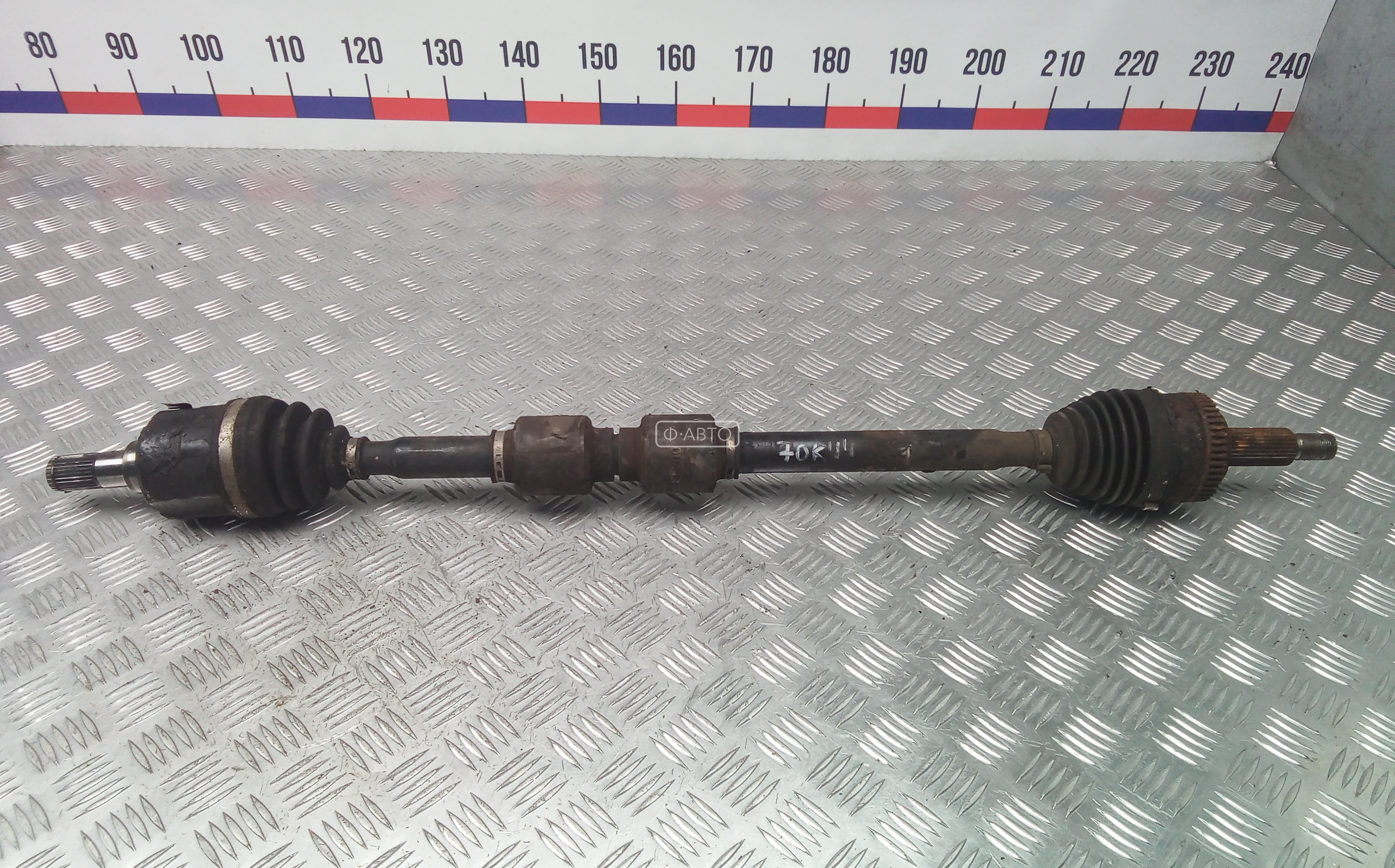 Привод передний правый