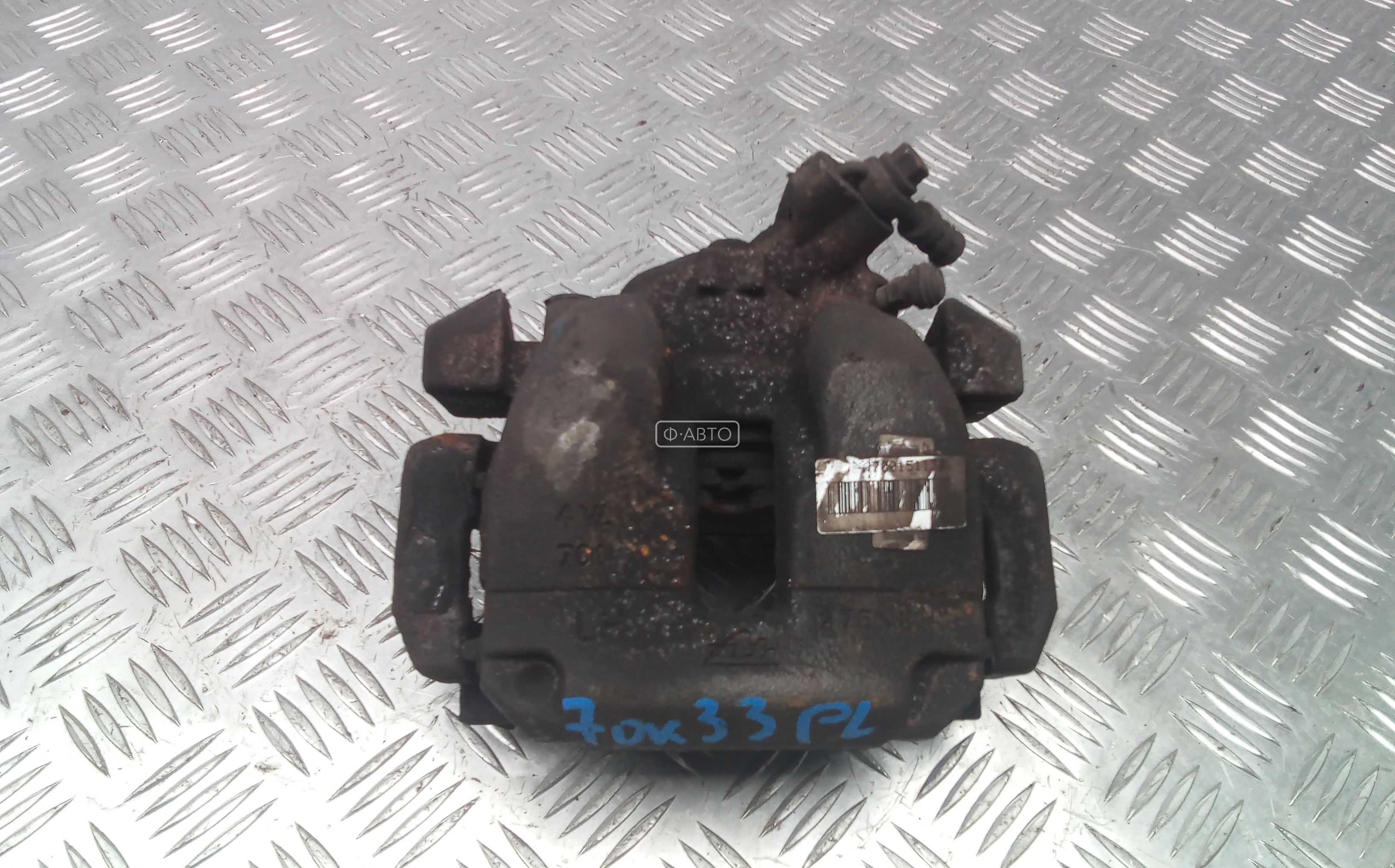 Суппорт тормозной передний левый