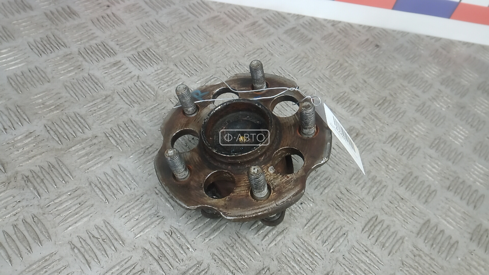 Ступица задняя правая