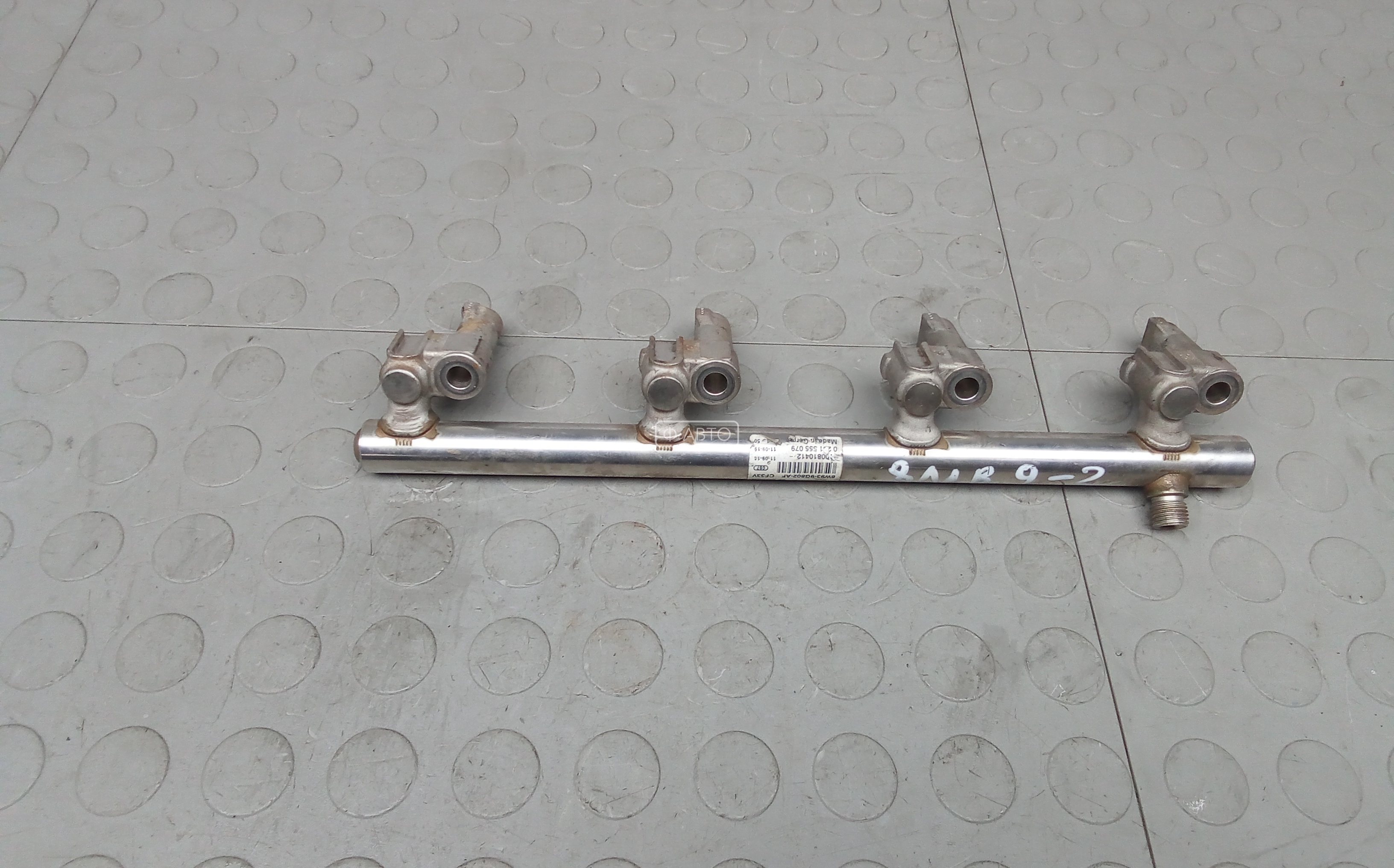 Топливная рампа бензиновая