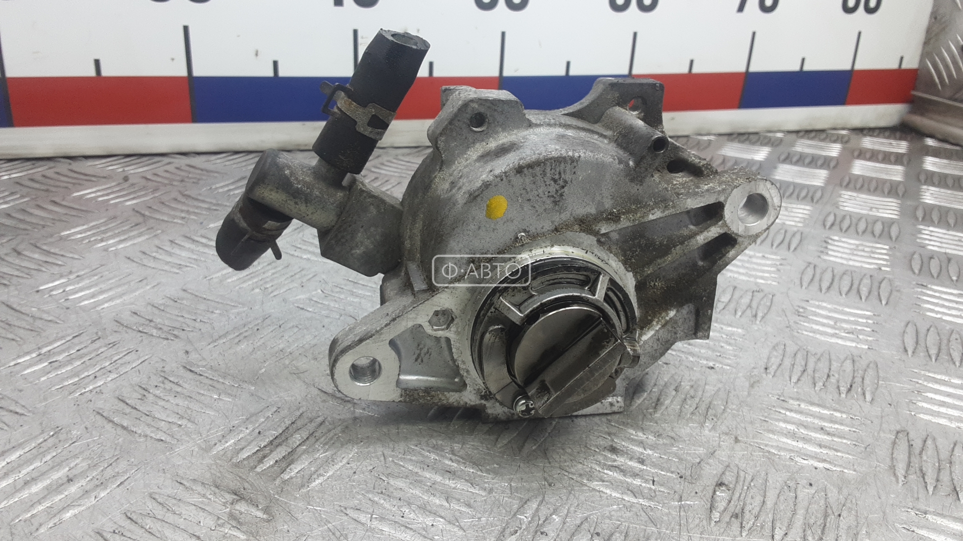 Насос вакуумный