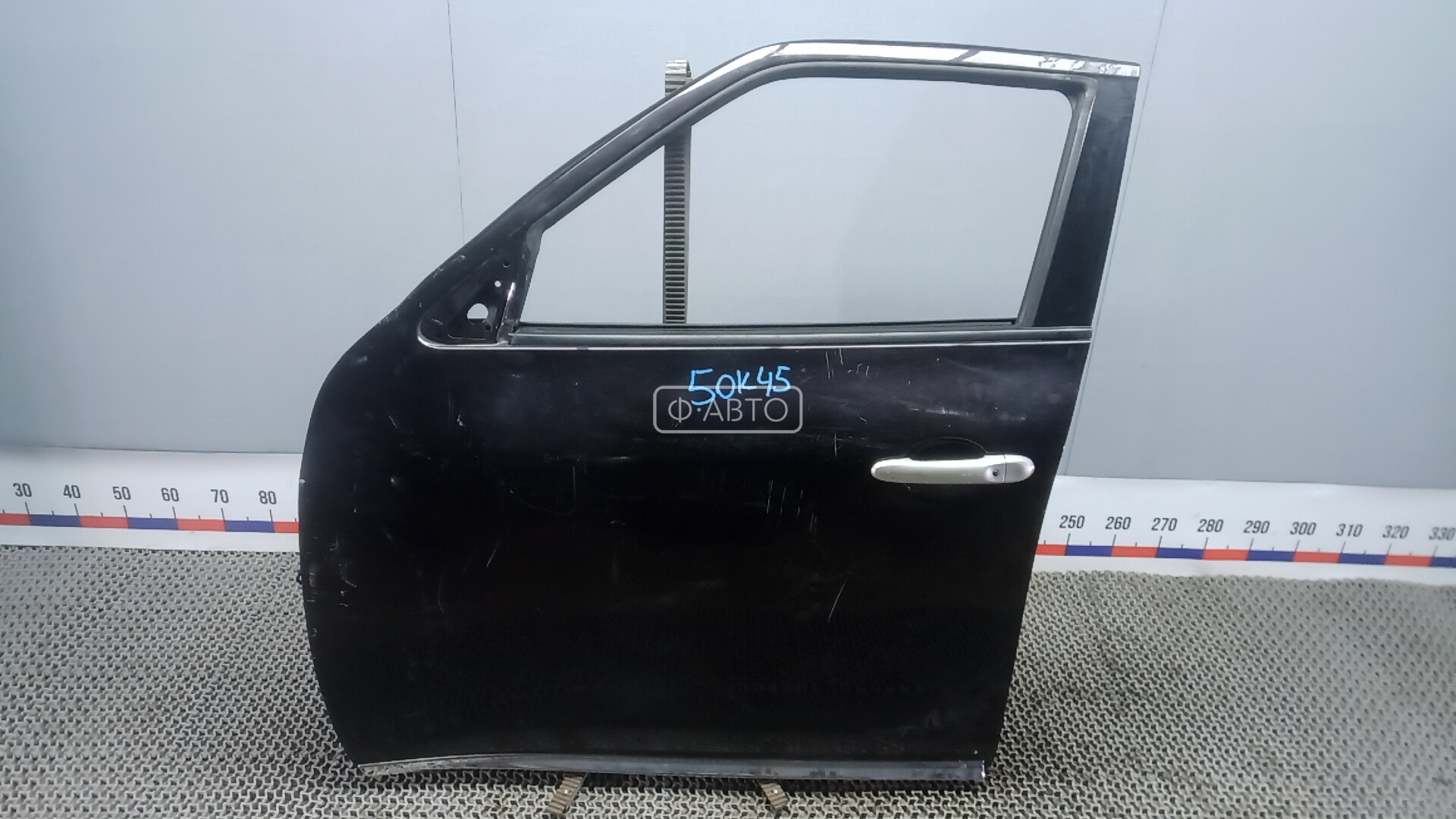 Дверь передняя левая