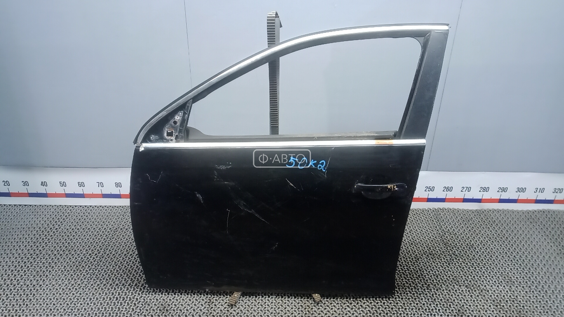 Дверь передняя левая