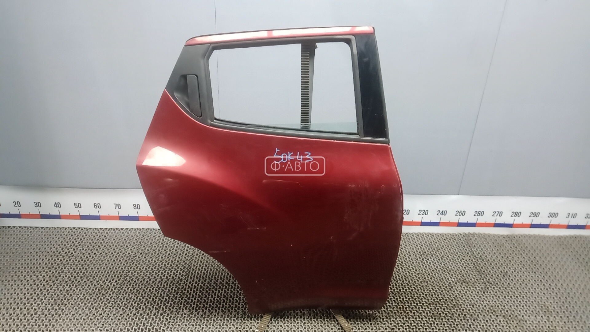 Дверь задняя правая