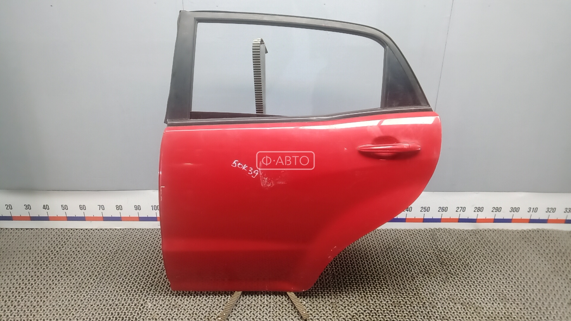 Дверь задняя левая