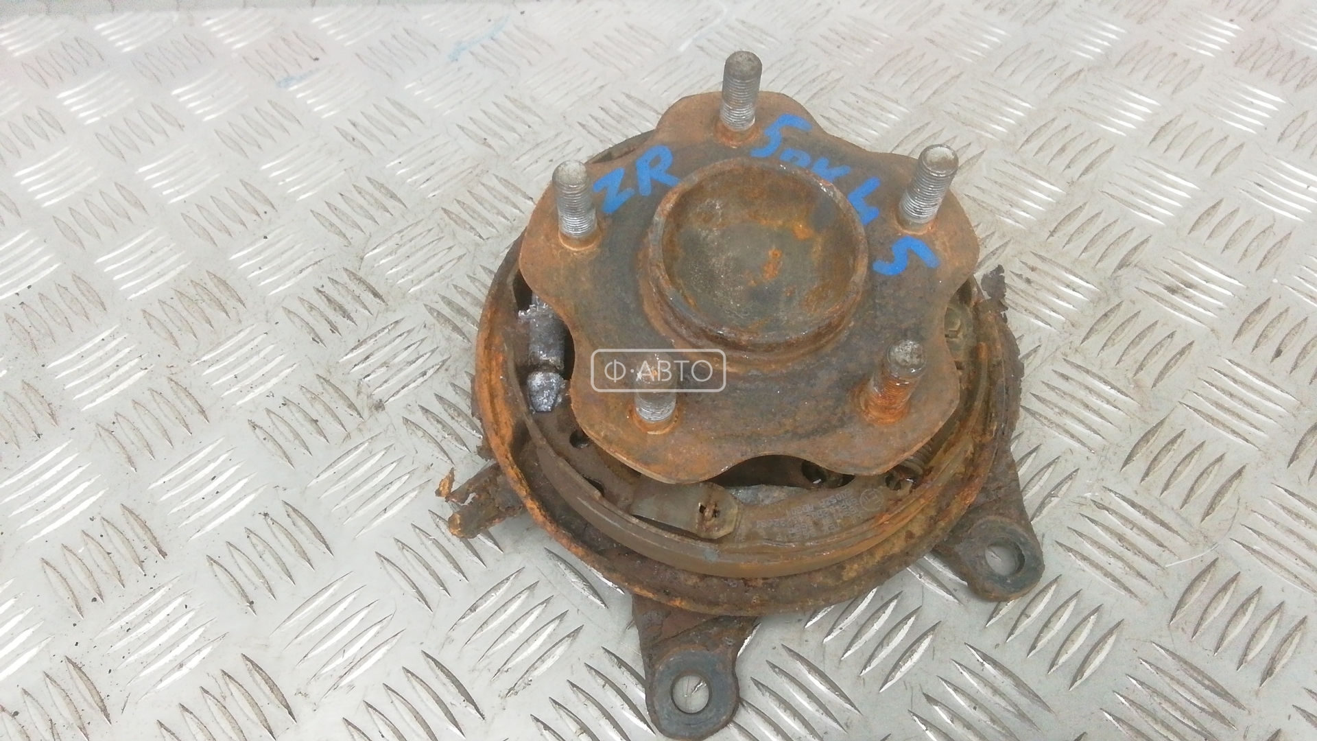 Ступица задняя правая