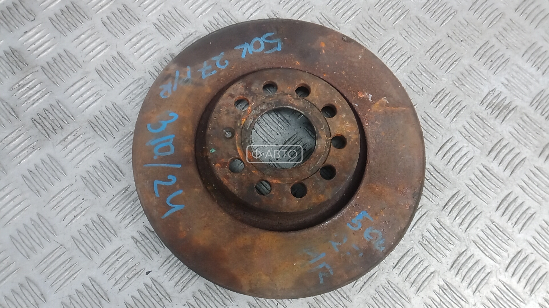 Диск тормозной передний