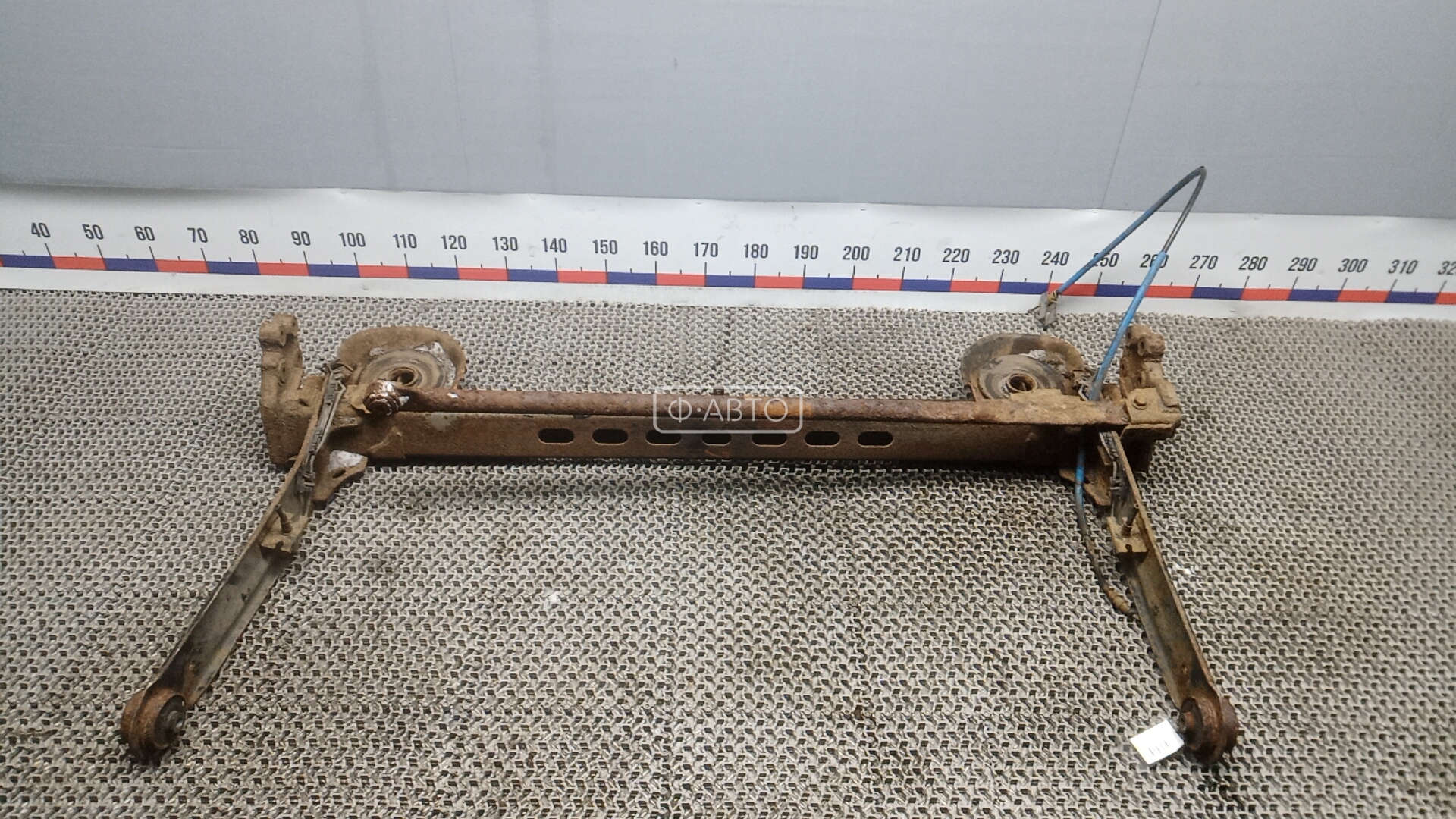 Балка задняя