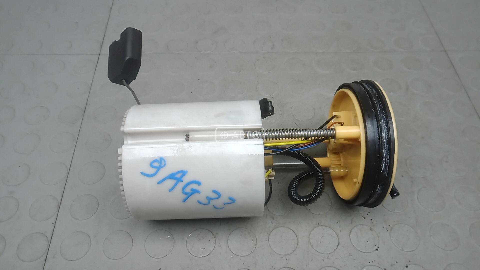 Насос топливный электрический