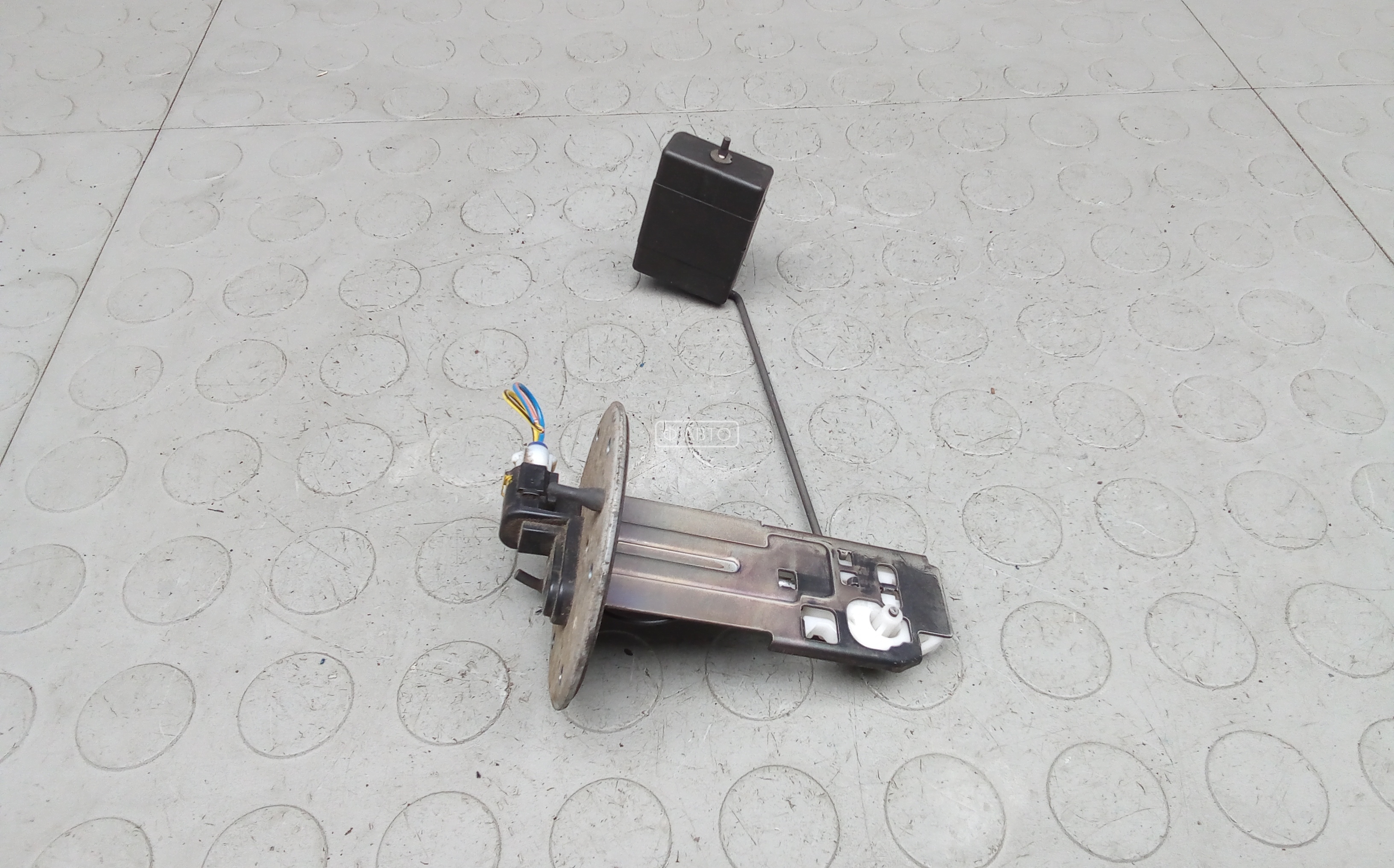 Датчик уровня топлива