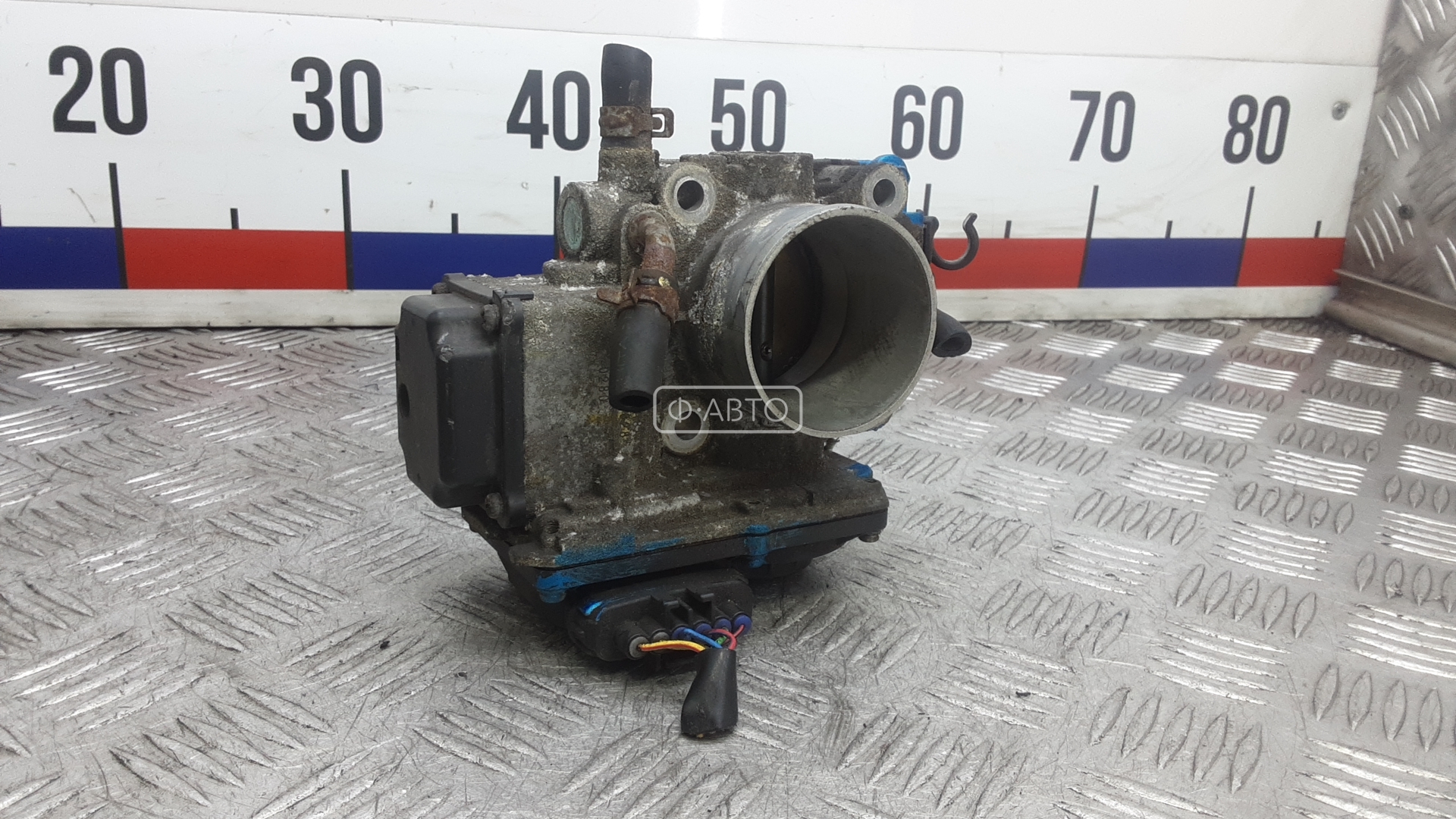 Дроссельная заслонка бензиновая