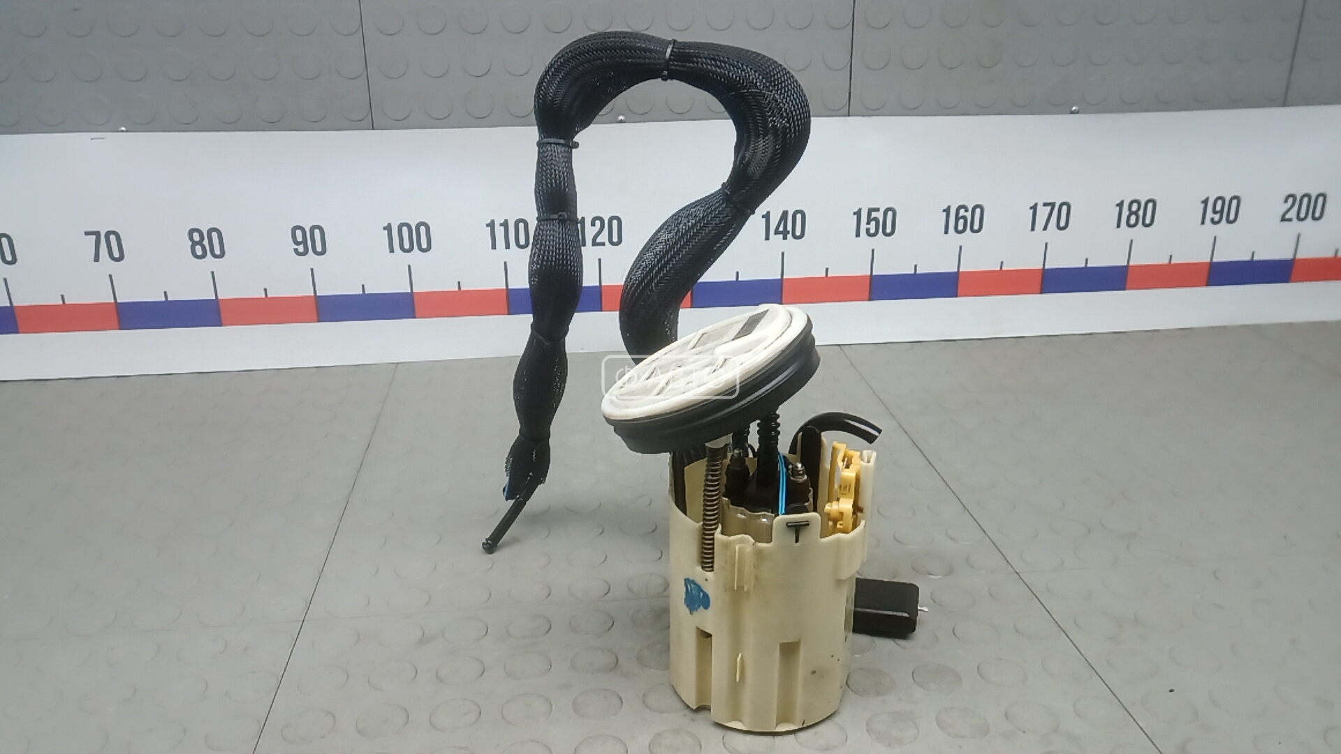 Насос топливный электрический