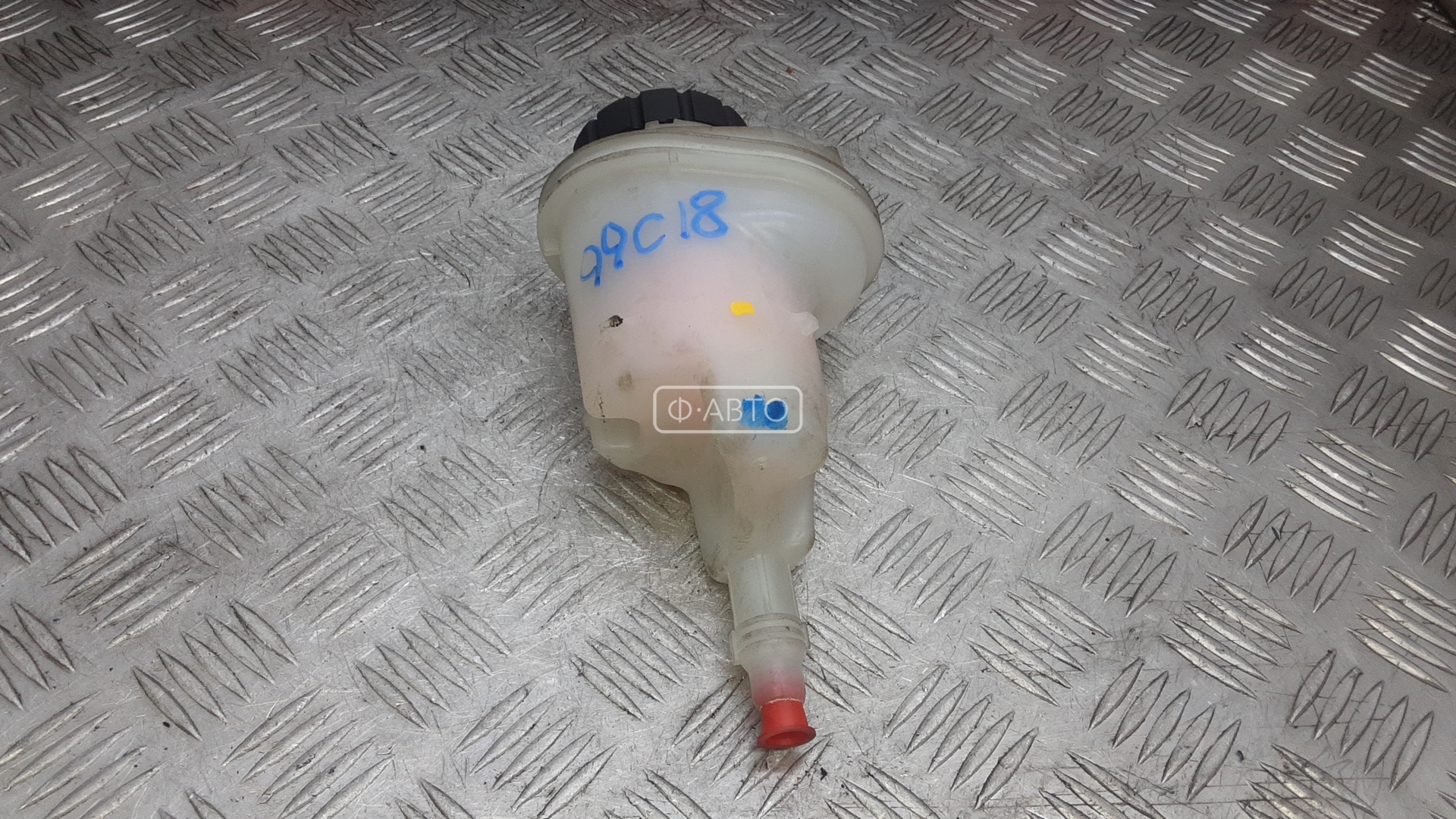 Бачок расширительный