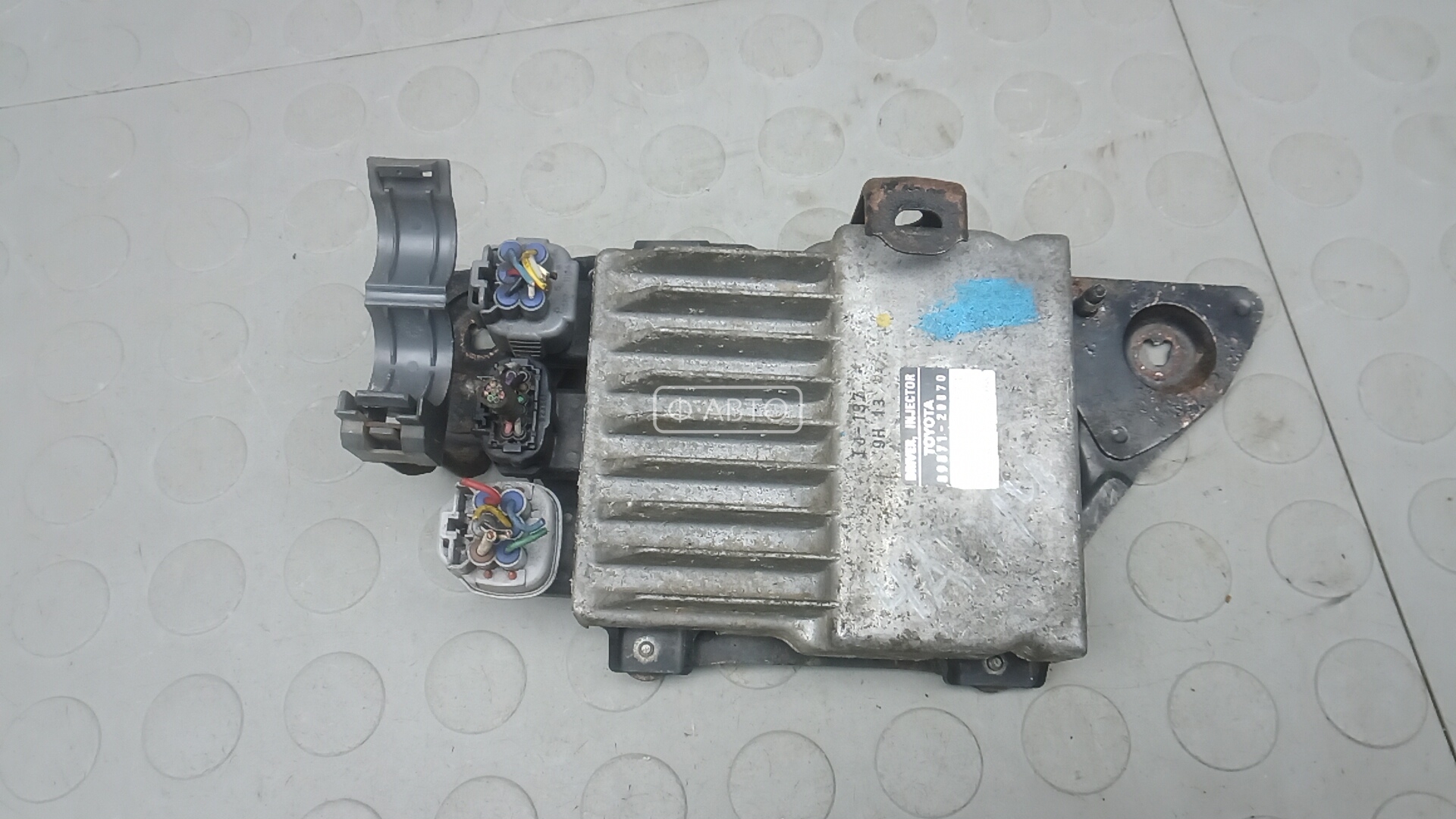 Блок управления форсунками